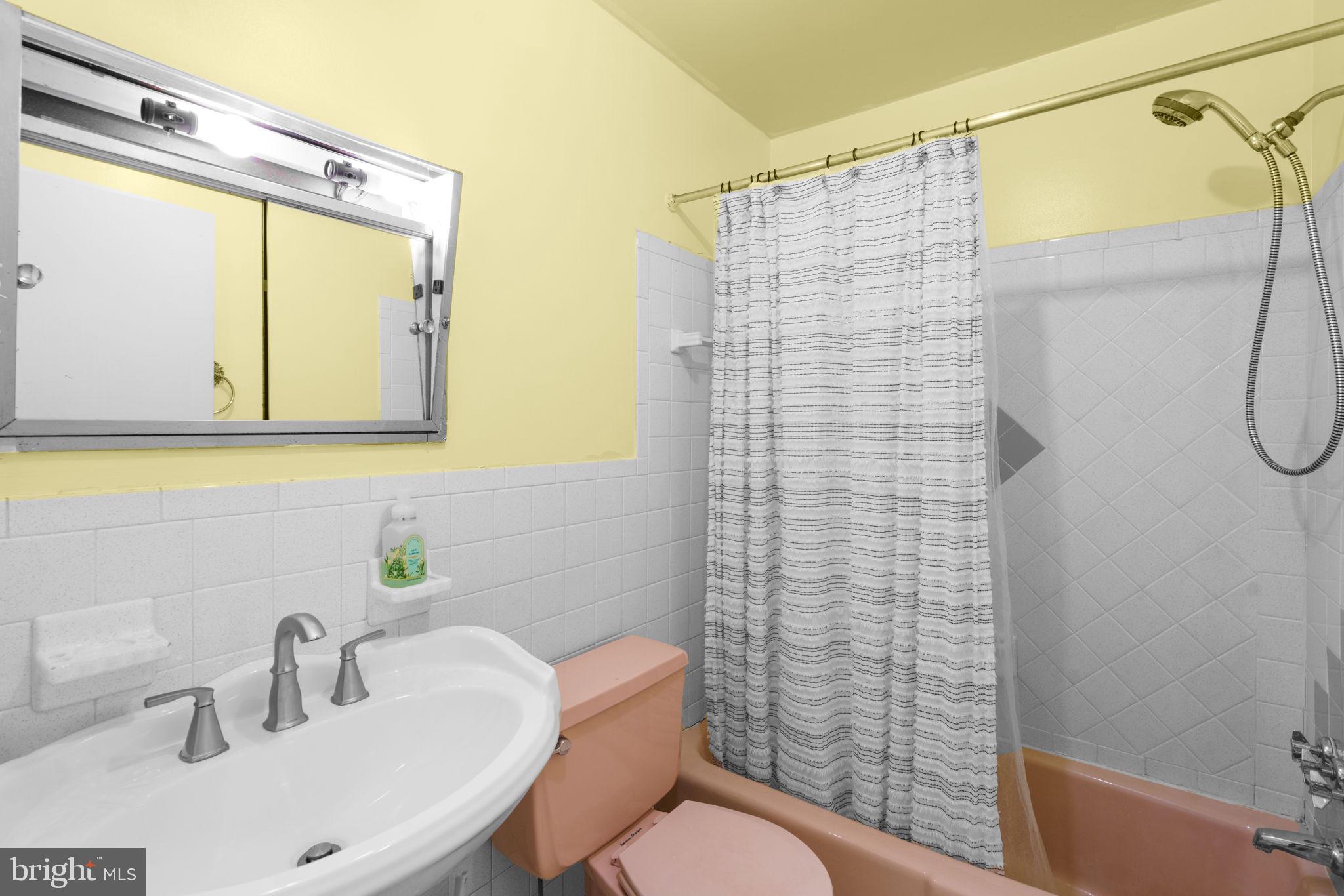 7425 PRINCE GEORGE ROAD