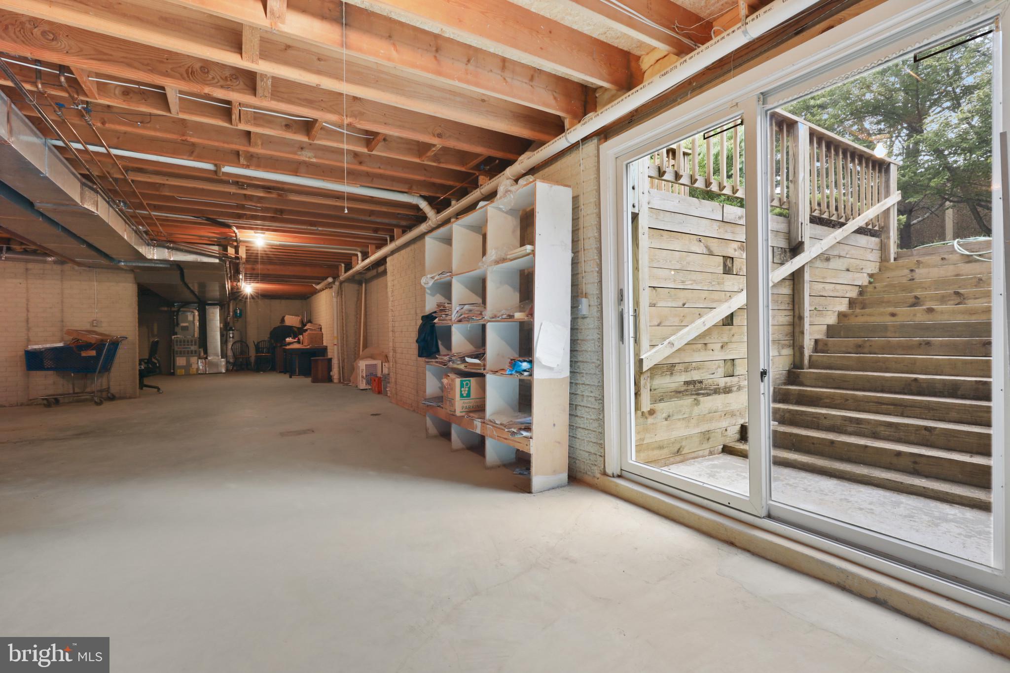 7941 STARBURST DRIVE