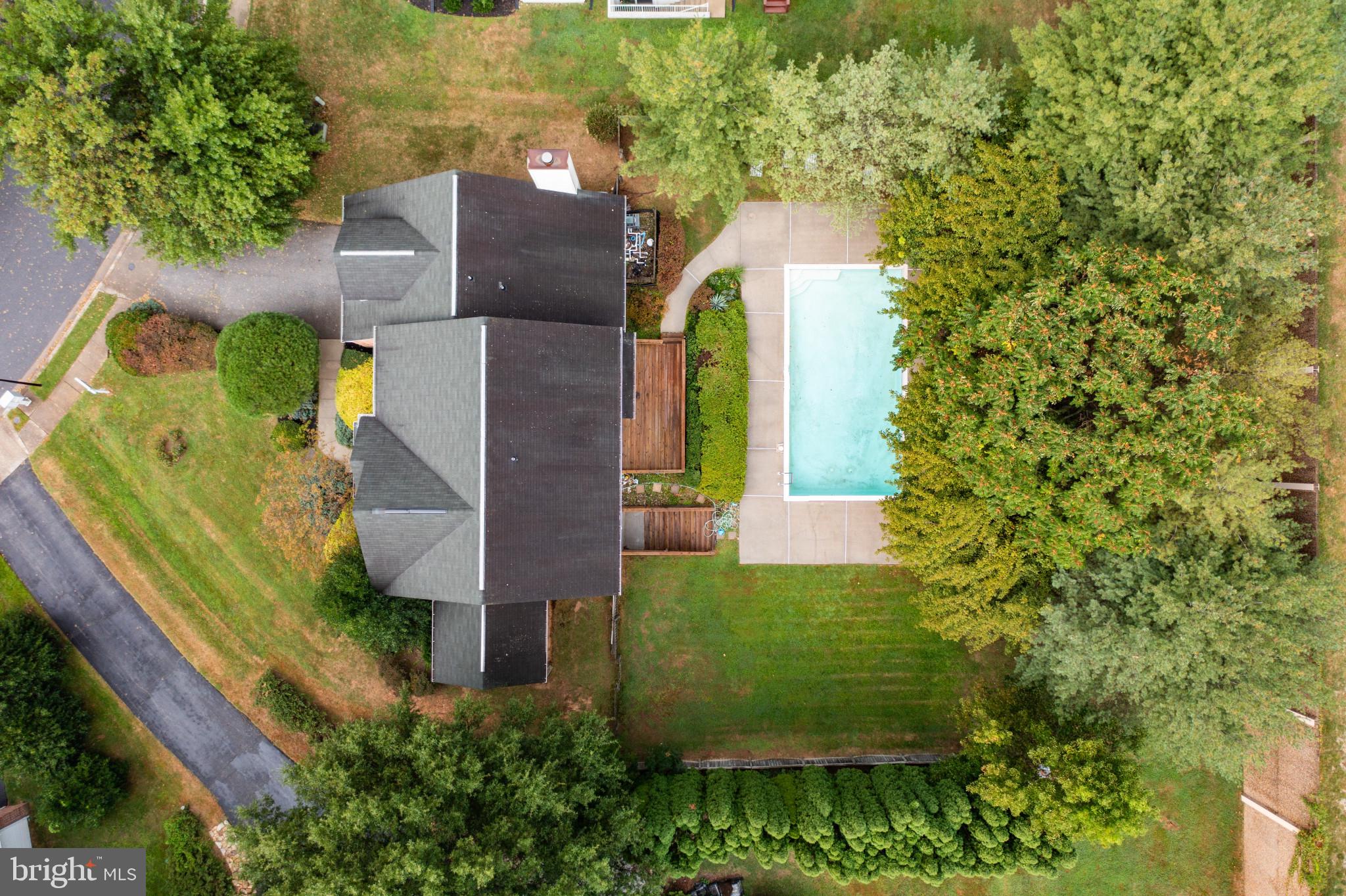 7941 STARBURST DRIVE