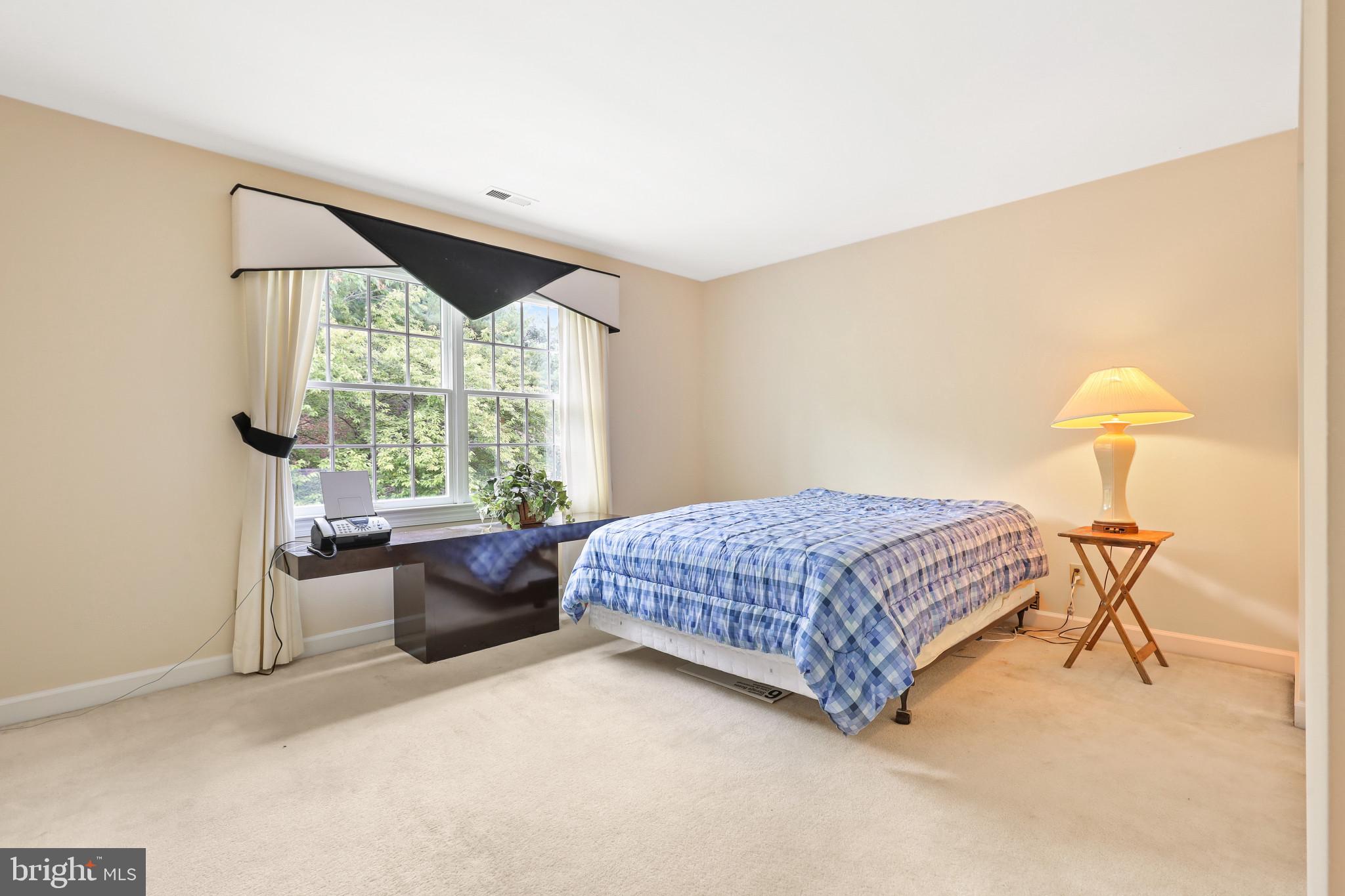 7941 STARBURST DRIVE