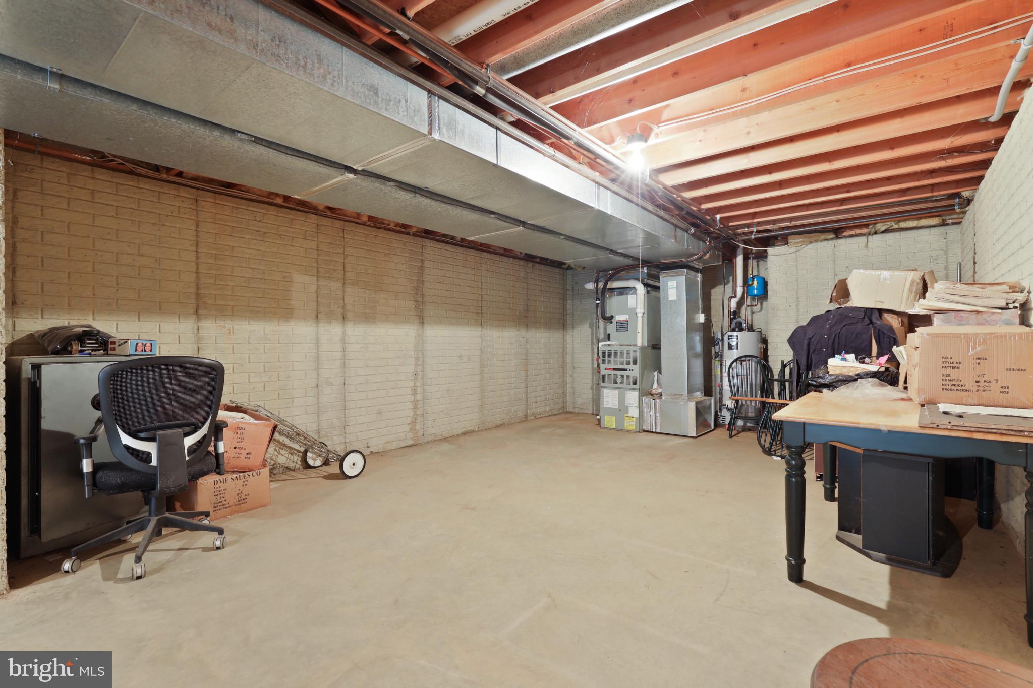 7941 STARBURST DRIVE