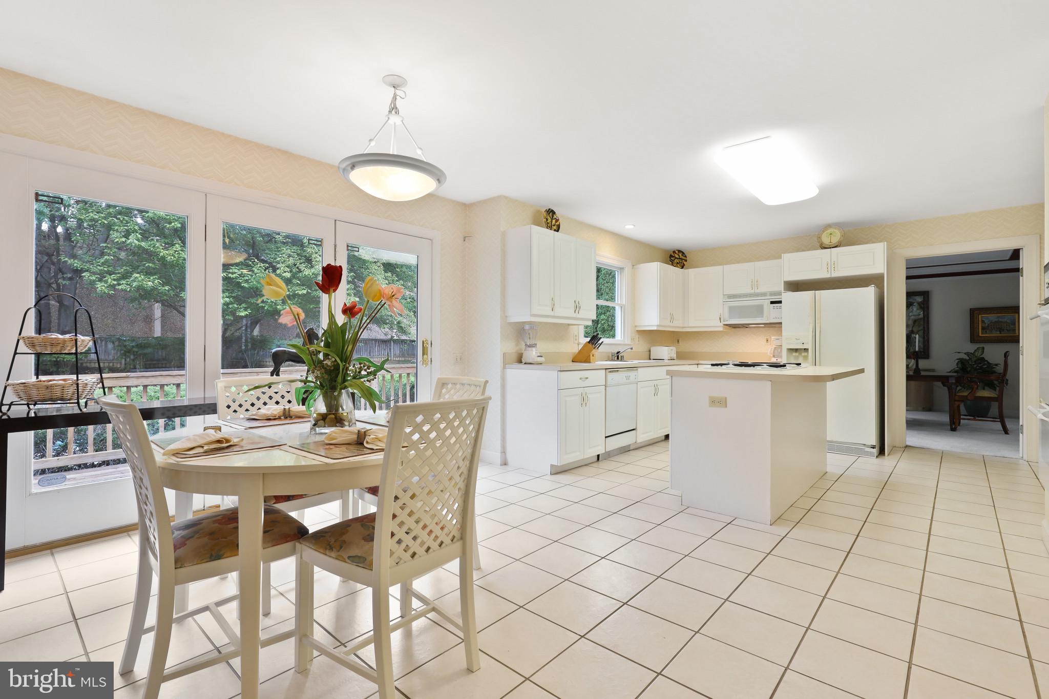 7941 STARBURST DRIVE