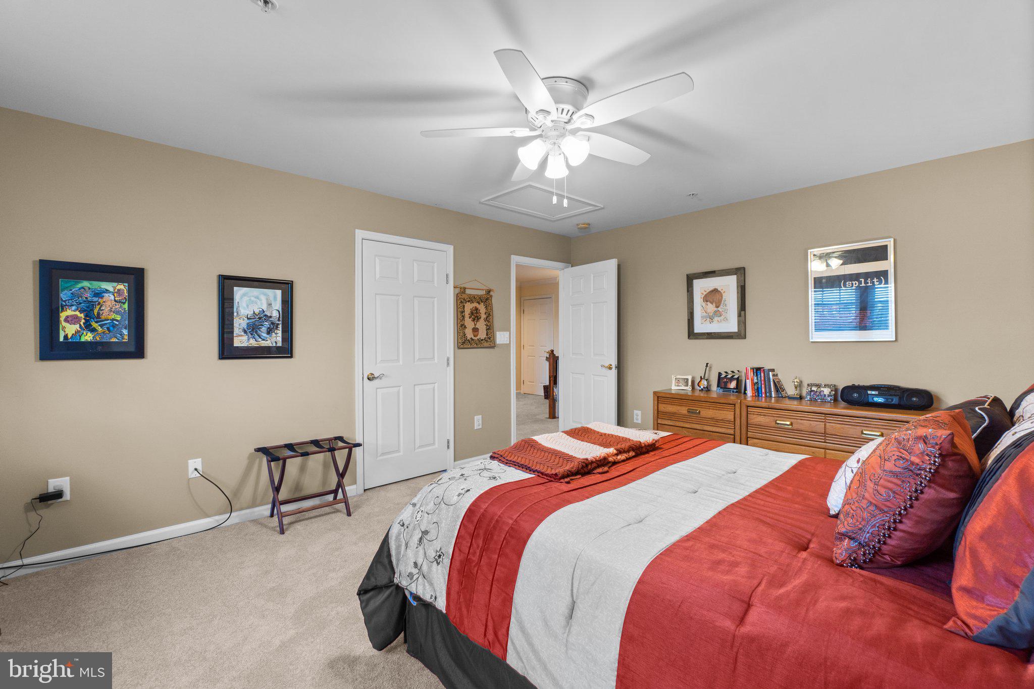 8318 Meadowsweet Rd Unit: 8318