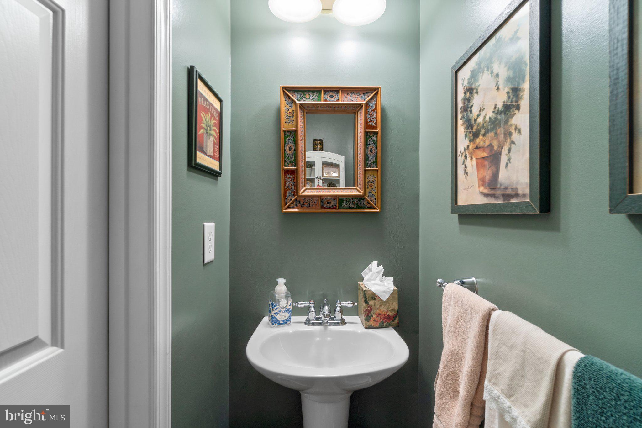 8318 Meadowsweet Rd Unit: 8318