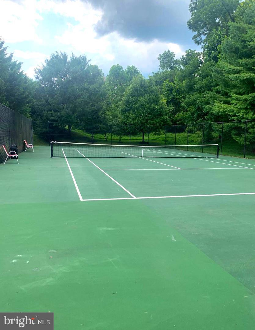 8318 Meadowsweet Rd Unit: 8318