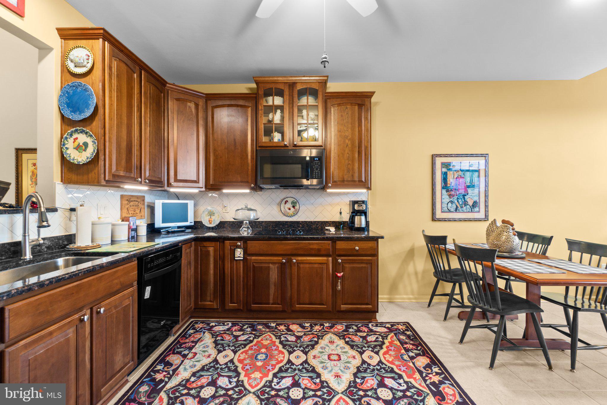 8318 Meadowsweet Rd Unit: 8318