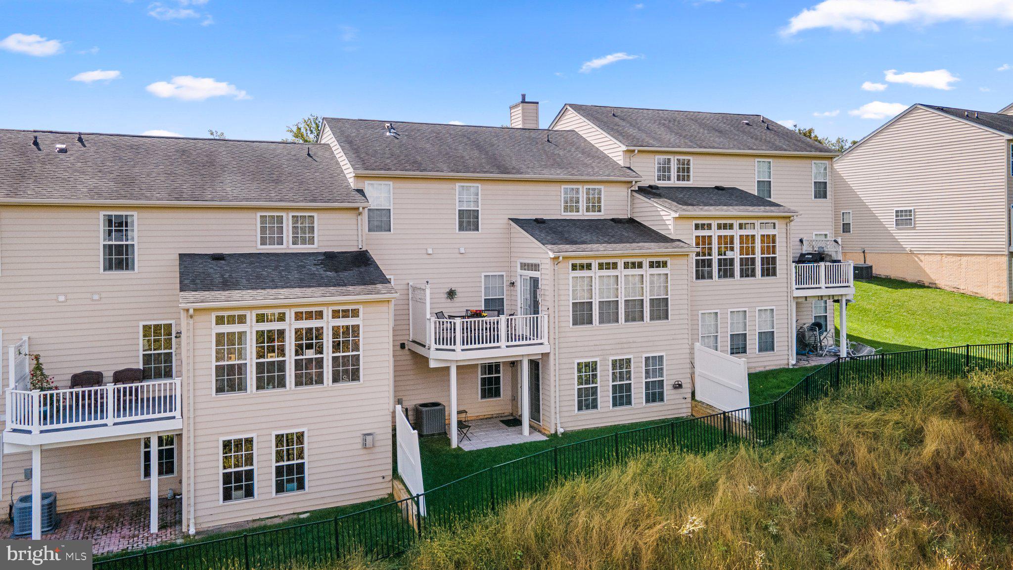 8318 Meadowsweet Rd Unit: 8318