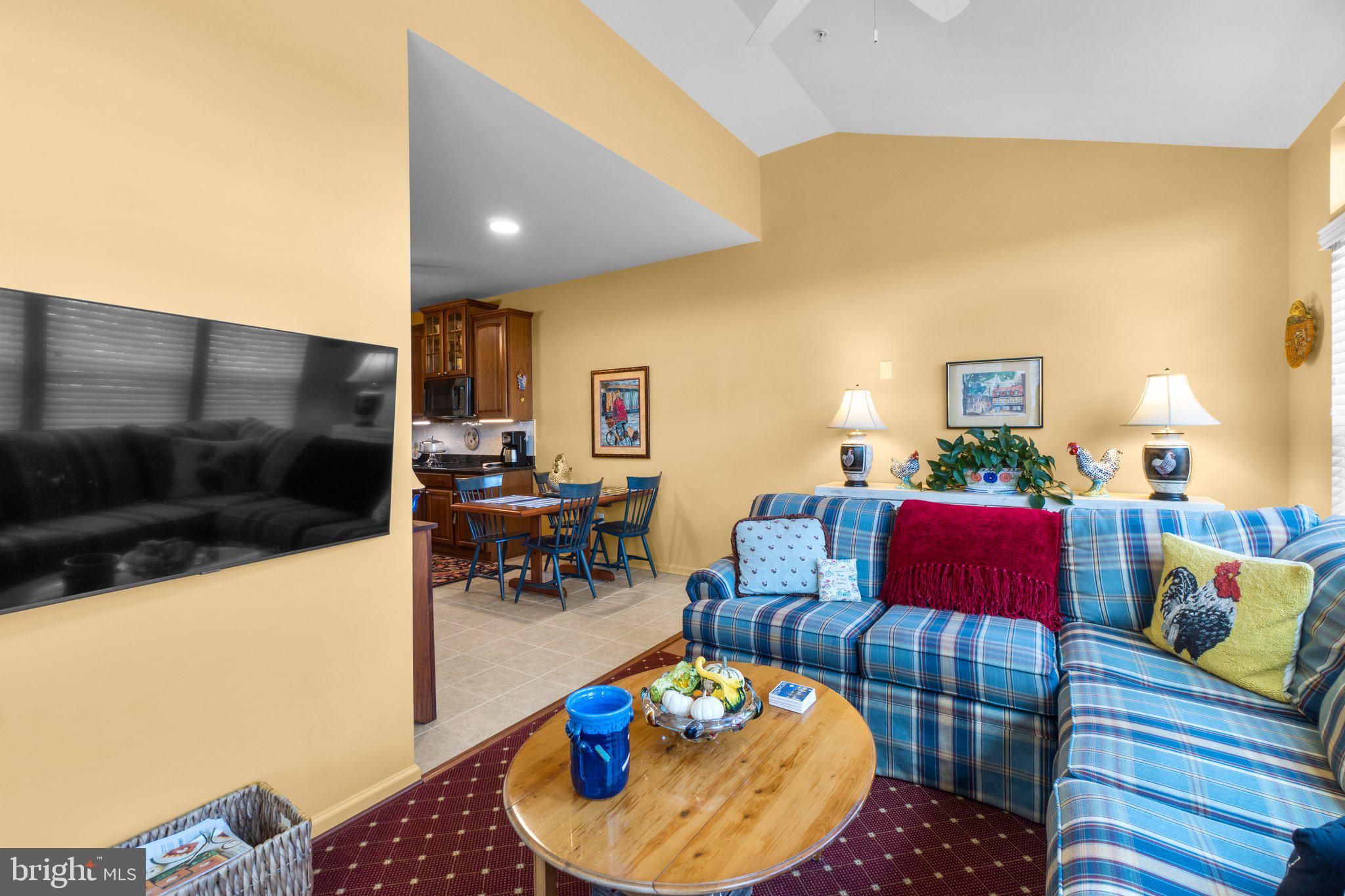 8318 Meadowsweet Rd Unit: 8318