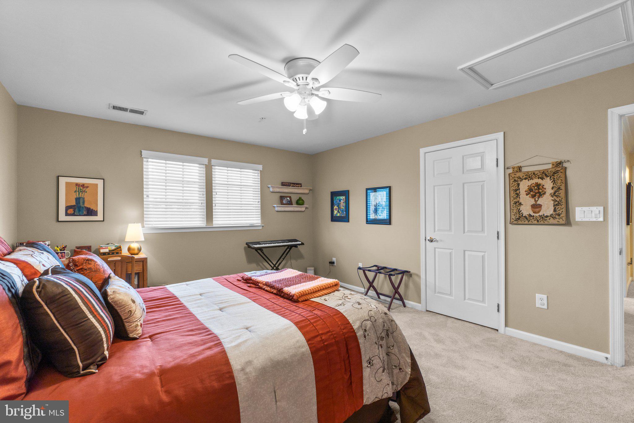 8318 Meadowsweet Rd Unit: 8318