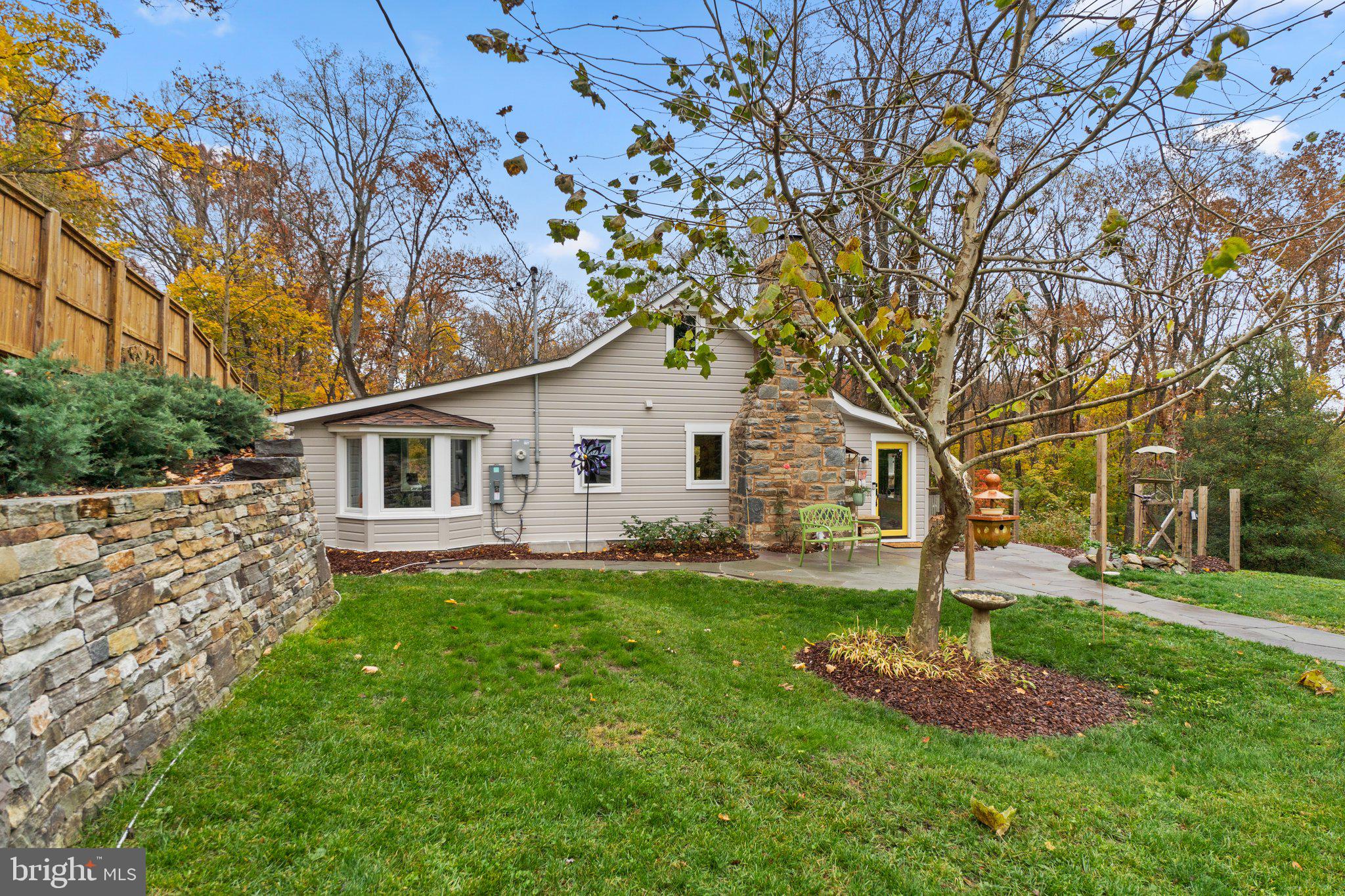 15423 & 15421 York ROAD