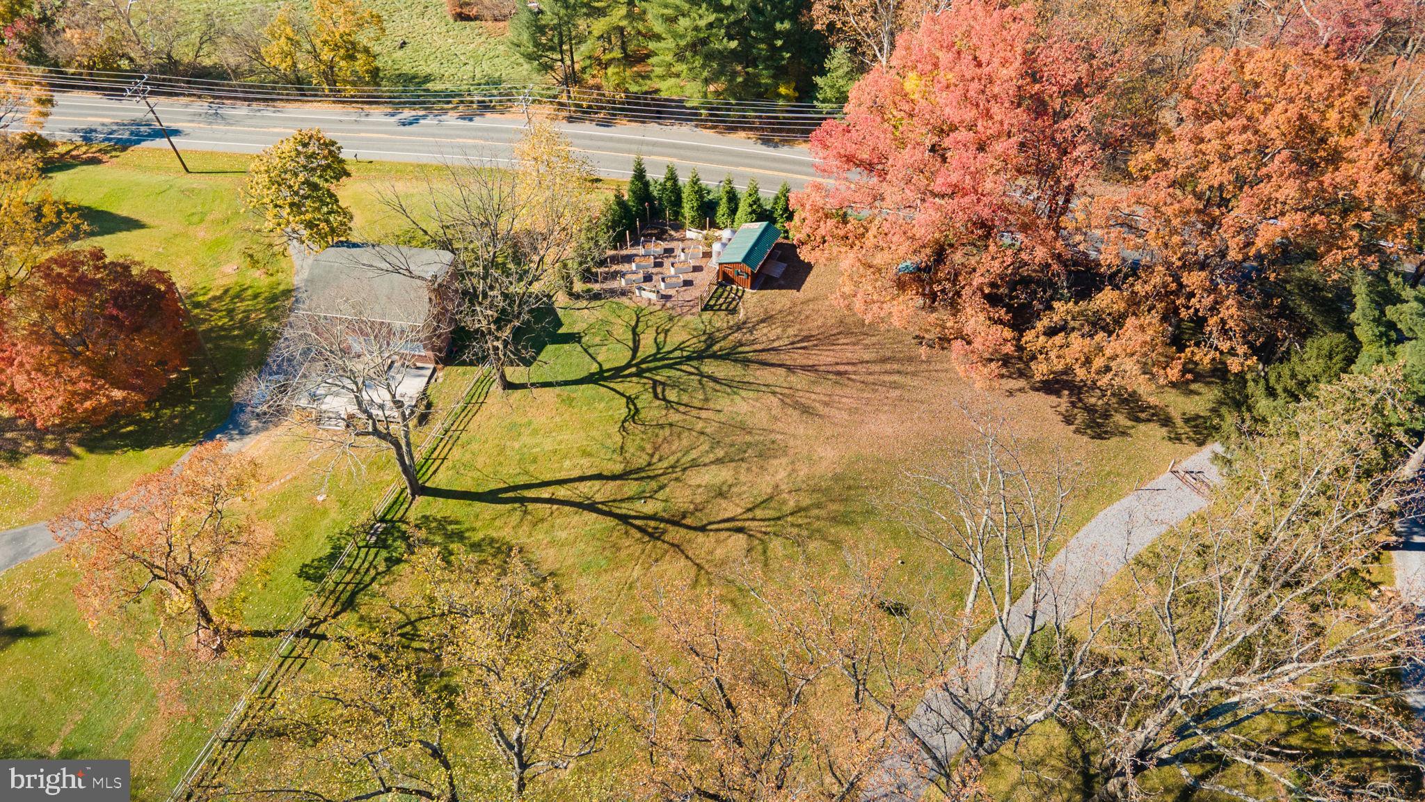 15423 & 15421 York ROAD