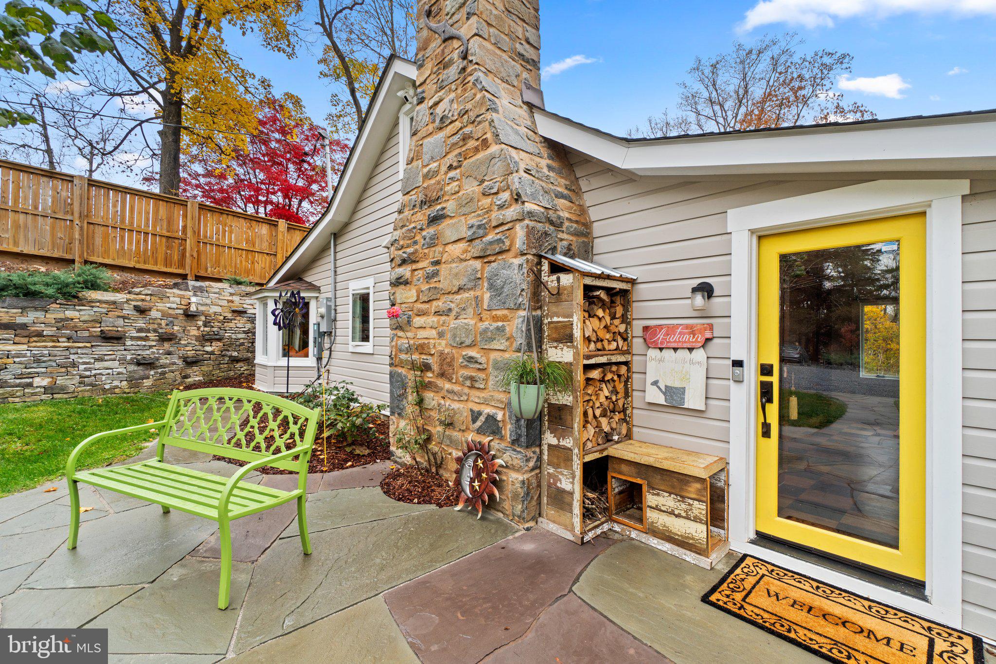 15423 & 15421 York ROAD