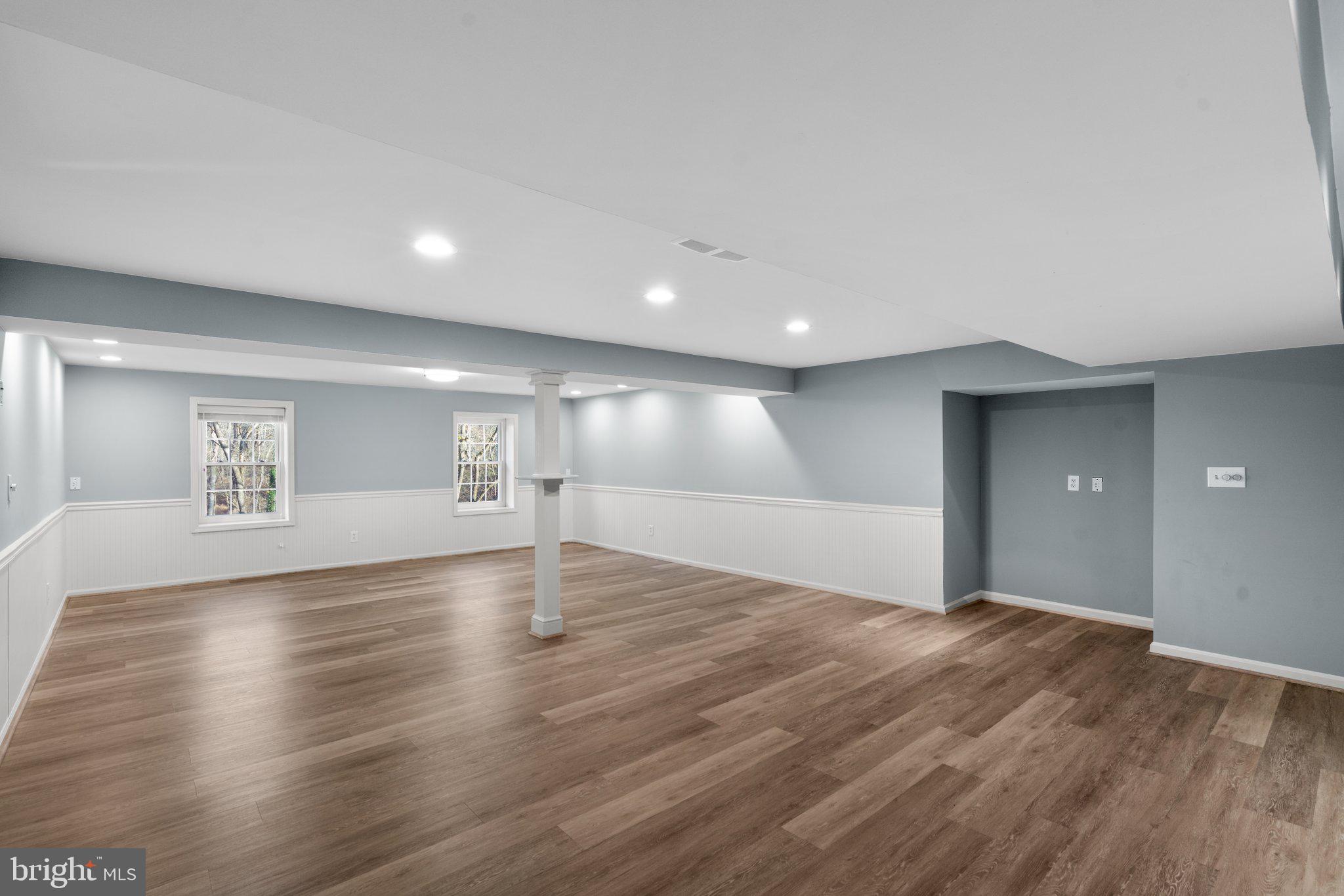 5907 Foxhall Manor DRIVE