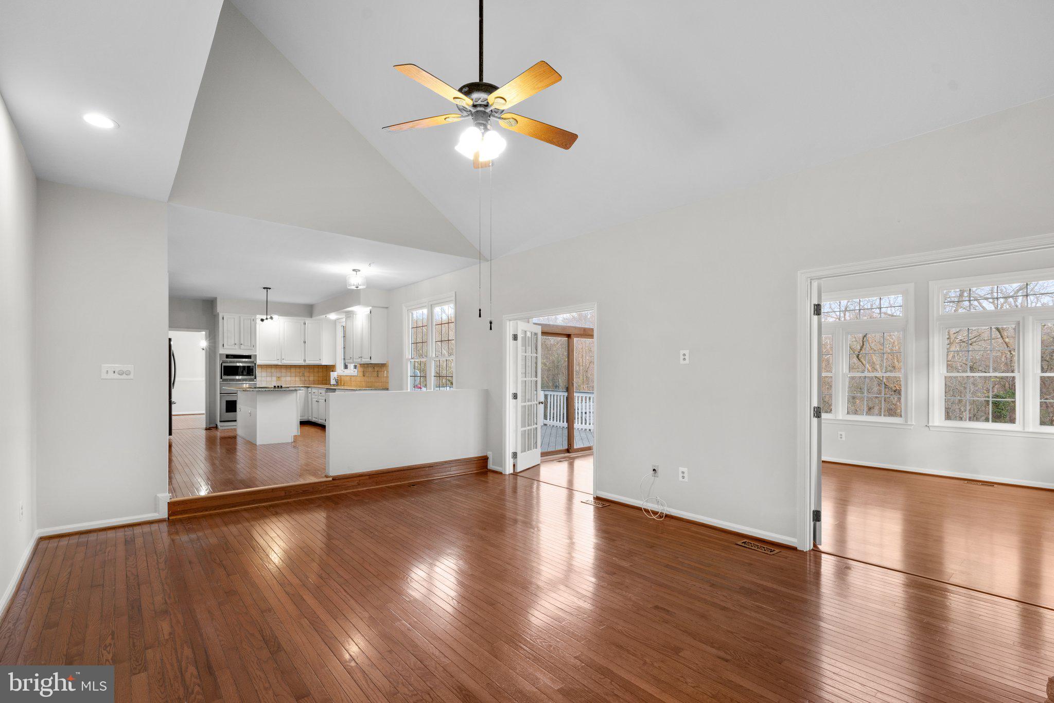 5907 Foxhall Manor DRIVE