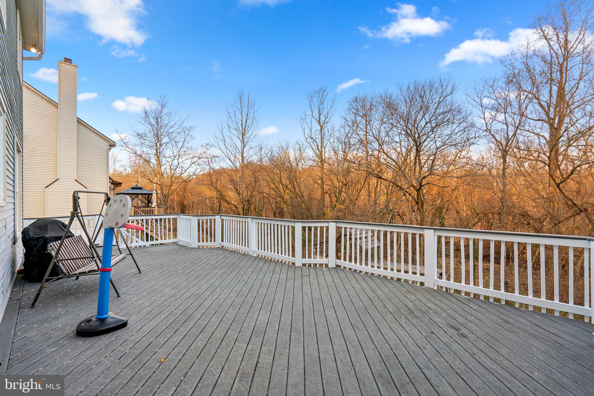 5907 Foxhall Manor DRIVE