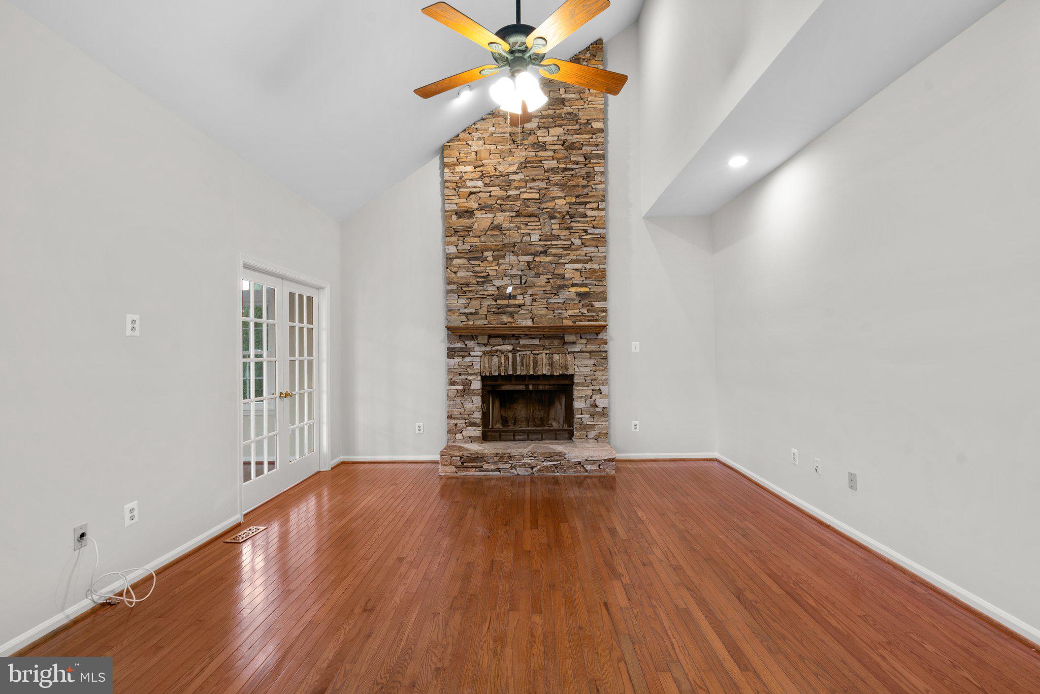 5907 Foxhall Manor DRIVE