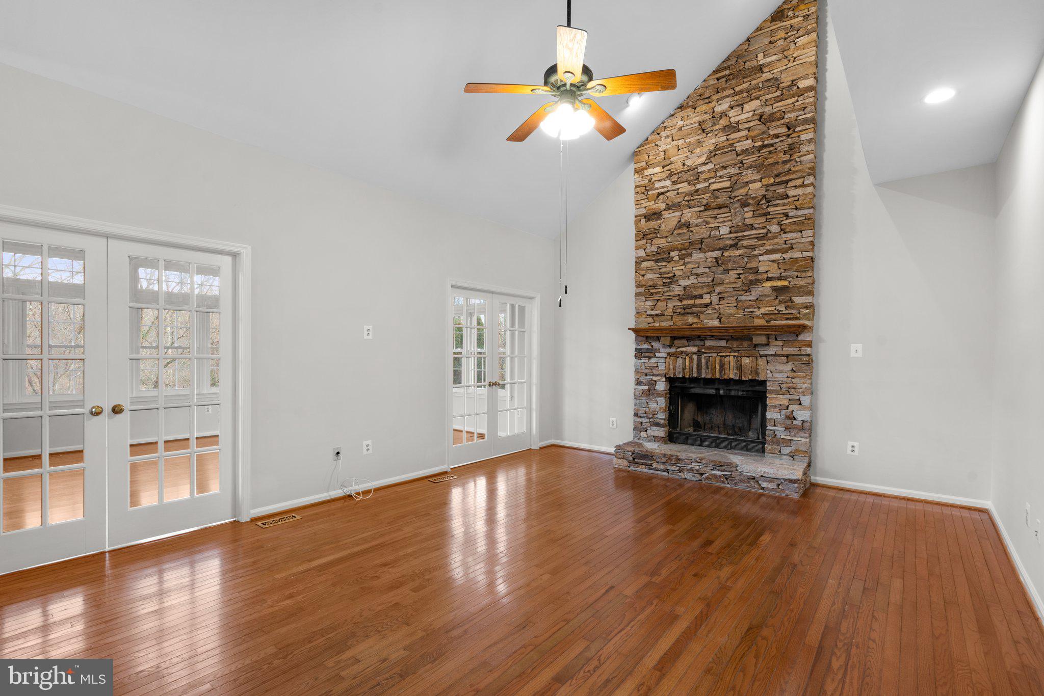 5907 Foxhall Manor DRIVE