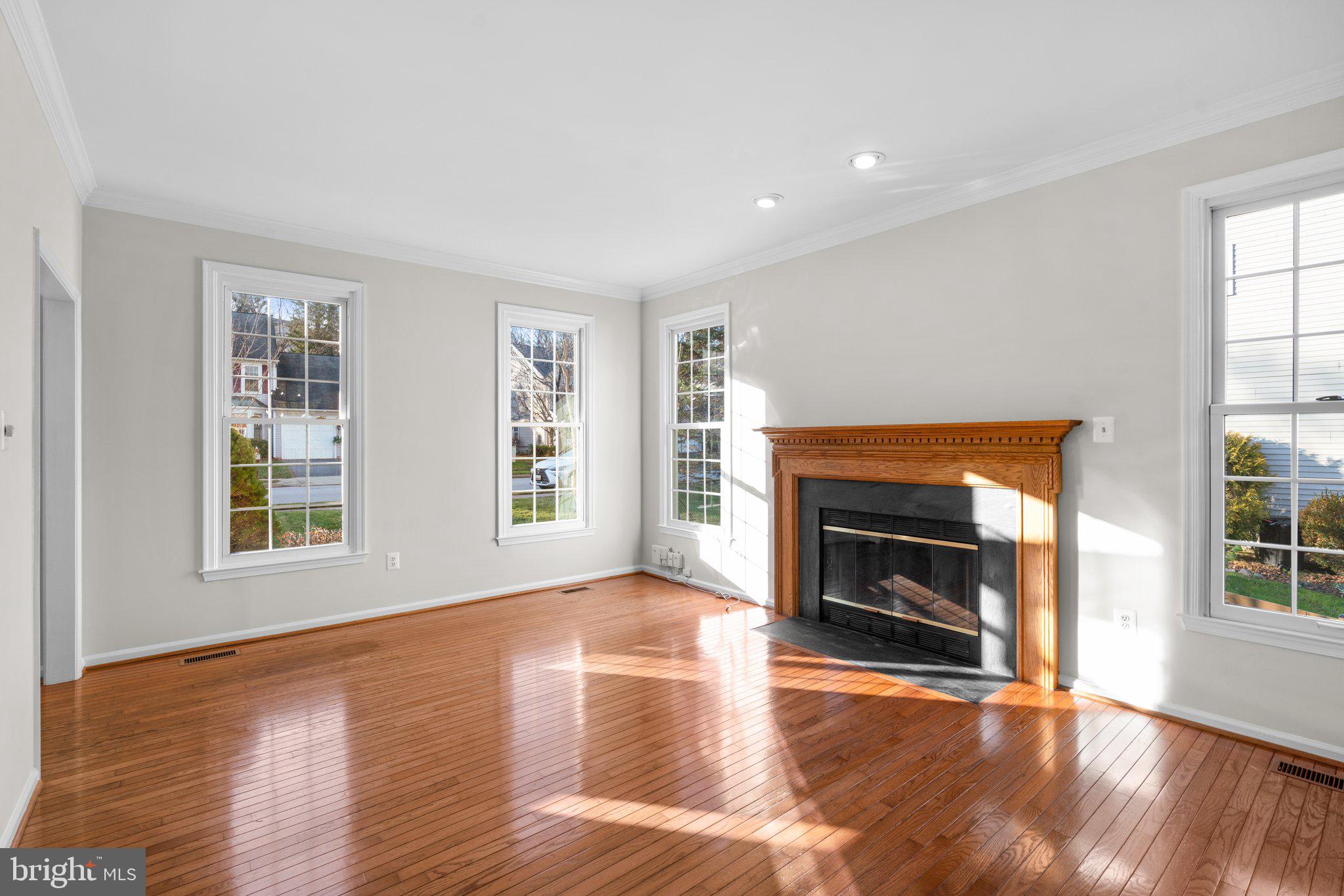 5907 Foxhall Manor DRIVE