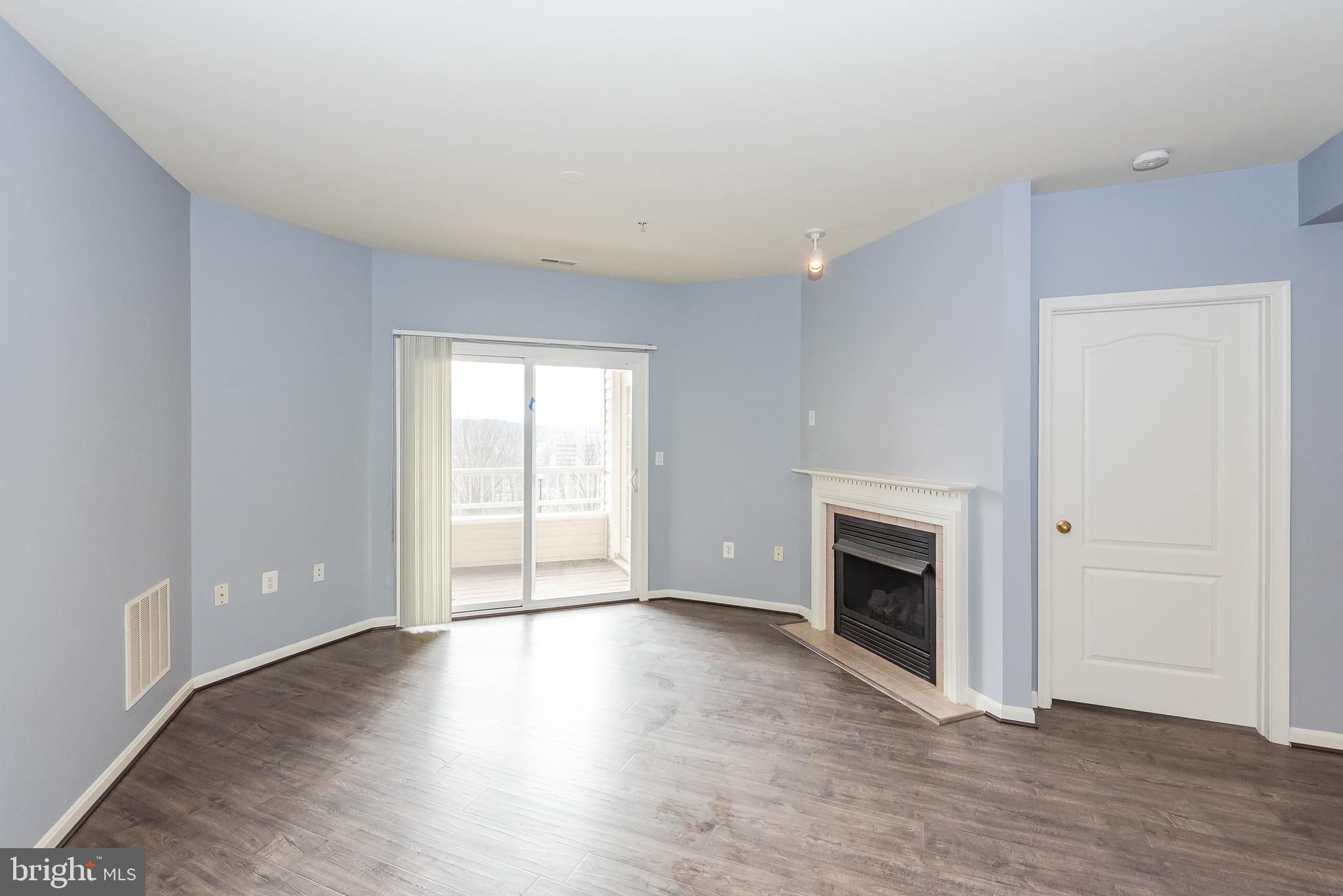 400 Symphony CIRCLE Unit: 236E