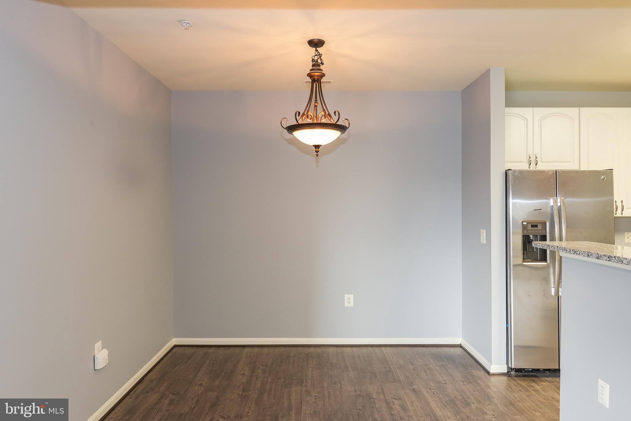 400 Symphony CIRCLE Unit: 236E