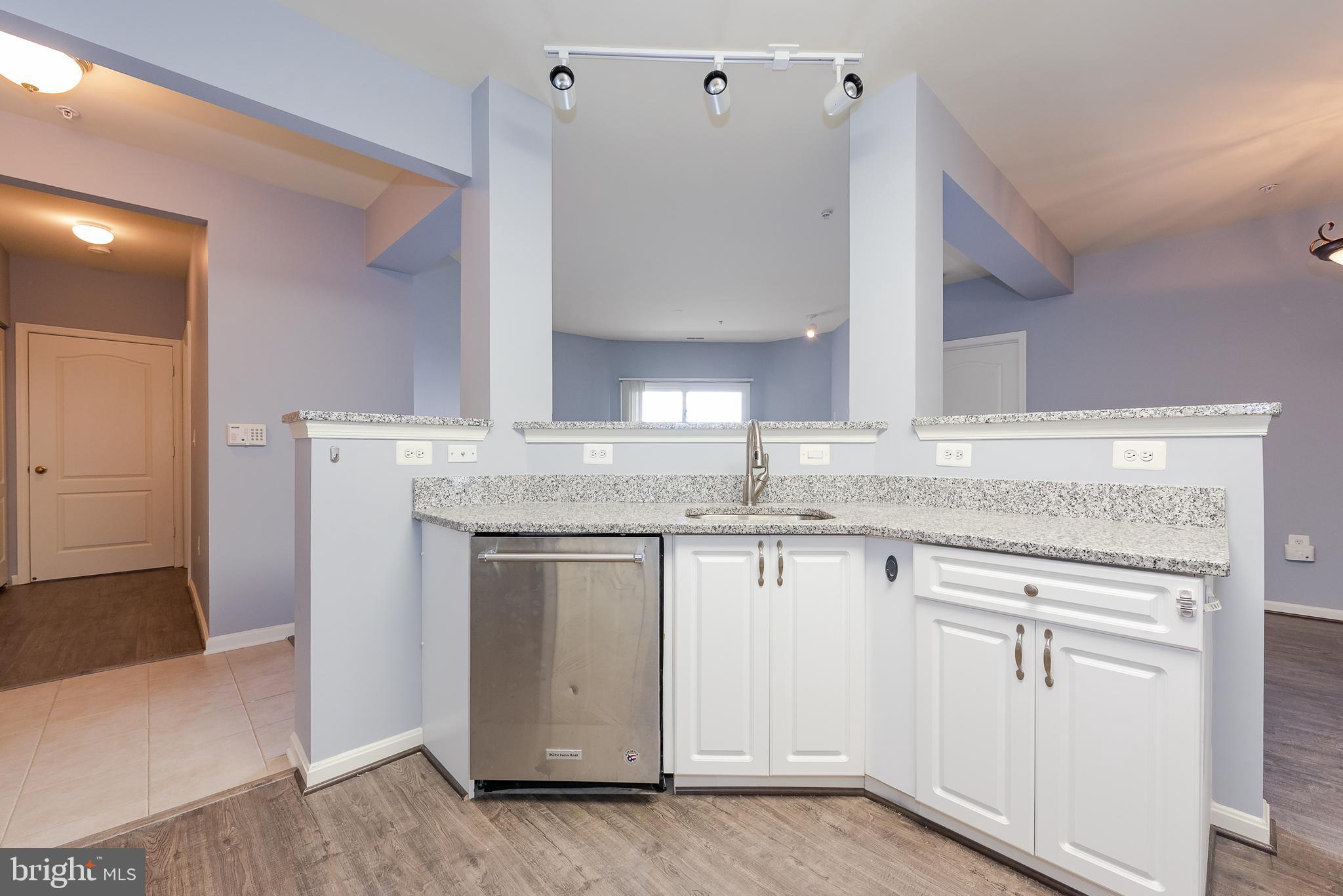 400 Symphony CIRCLE Unit: 236E