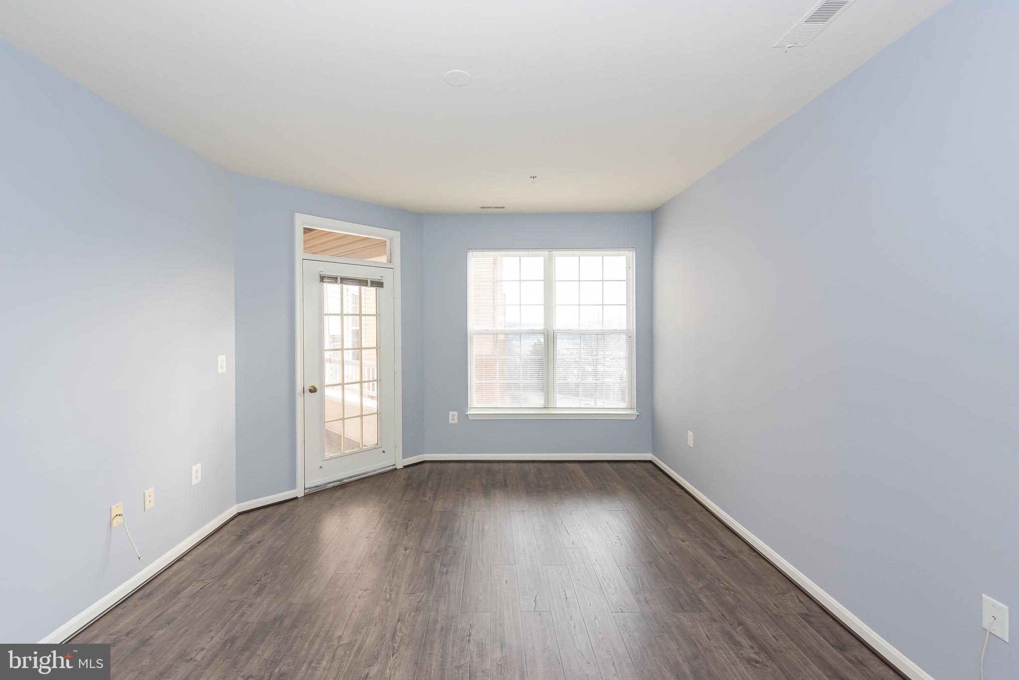 400 Symphony CIRCLE Unit: 236E