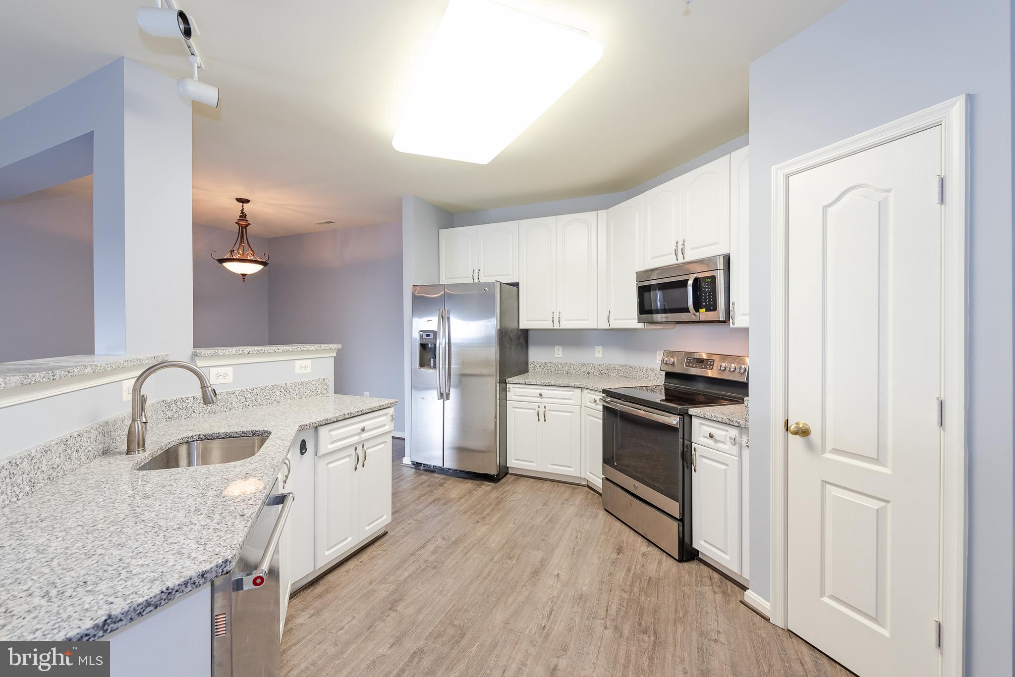 400 Symphony CIRCLE Unit: 236E