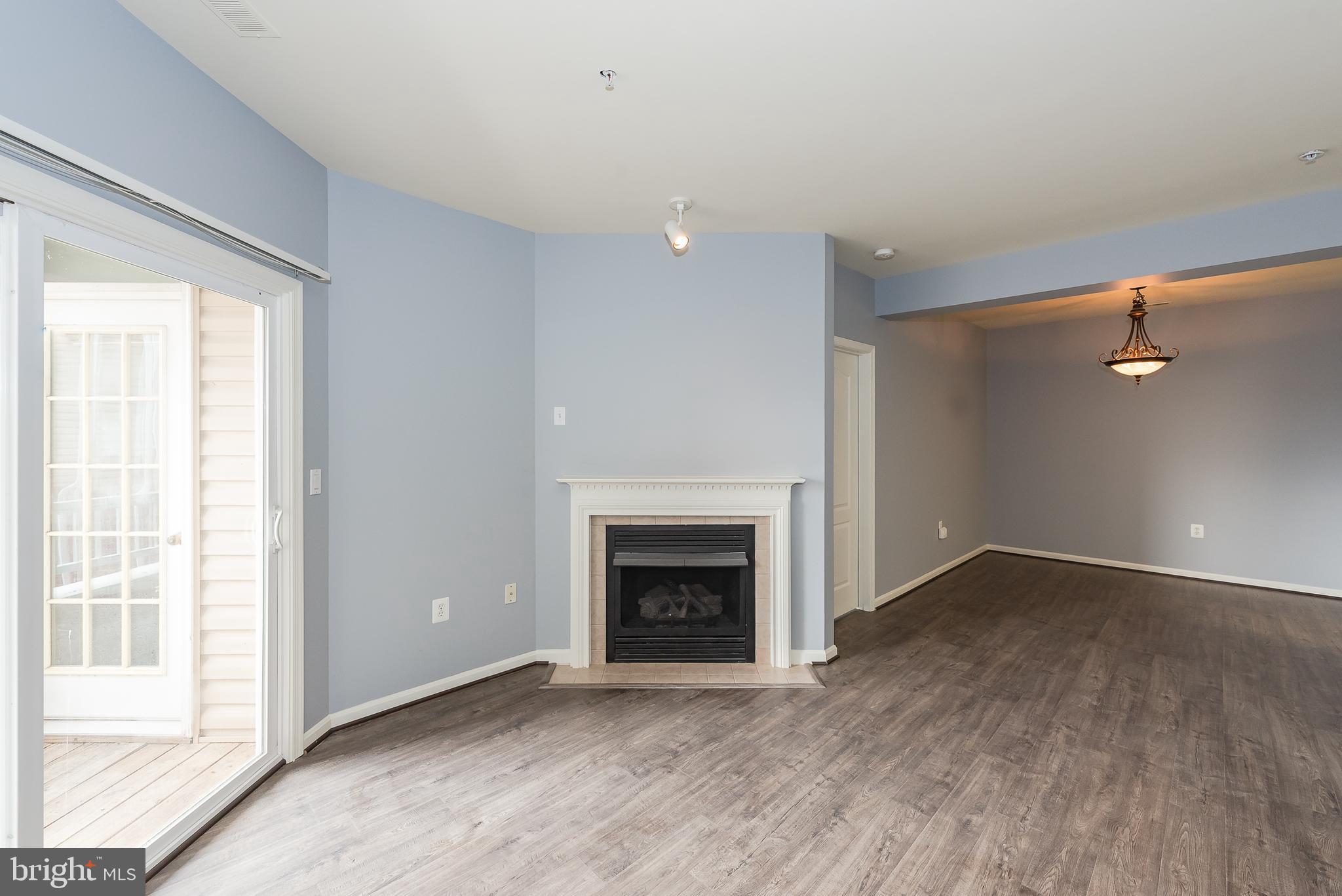 400 Symphony CIRCLE Unit: 236E