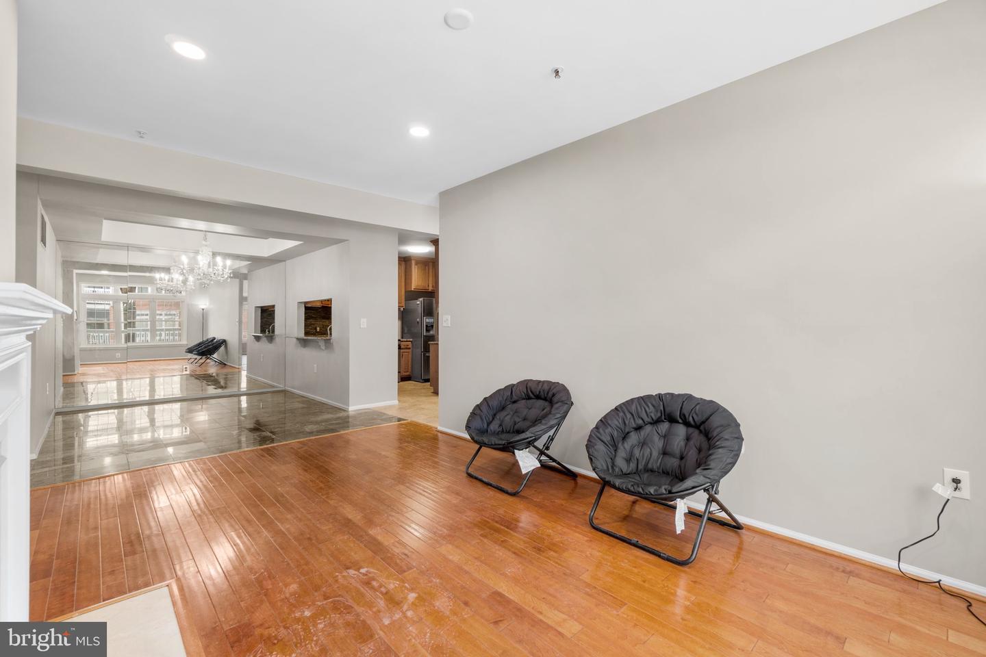 9404 Groffs Mill DRIVE Unit: 9404