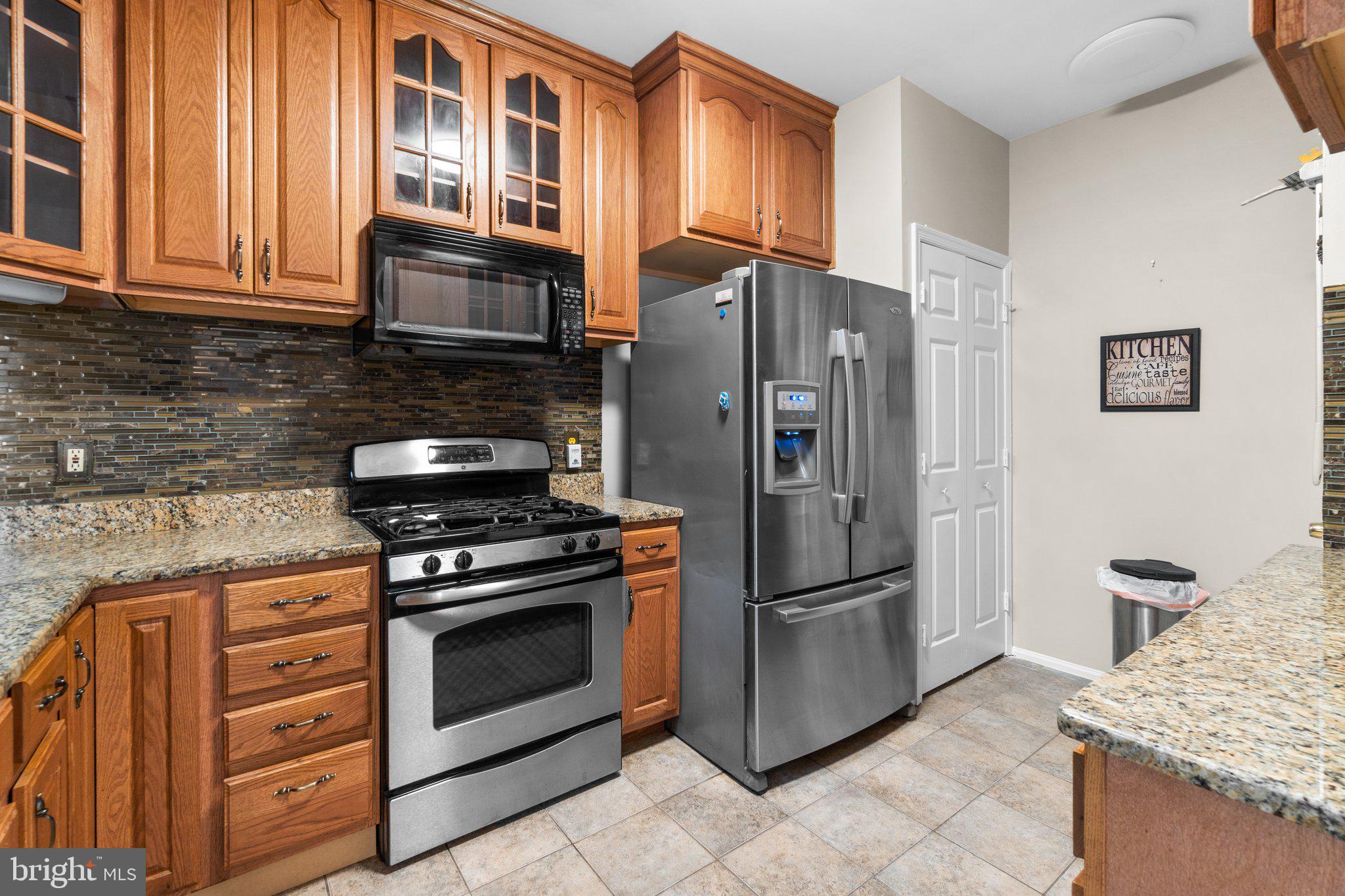 9404 Groffs Mill DRIVE Unit: 9404