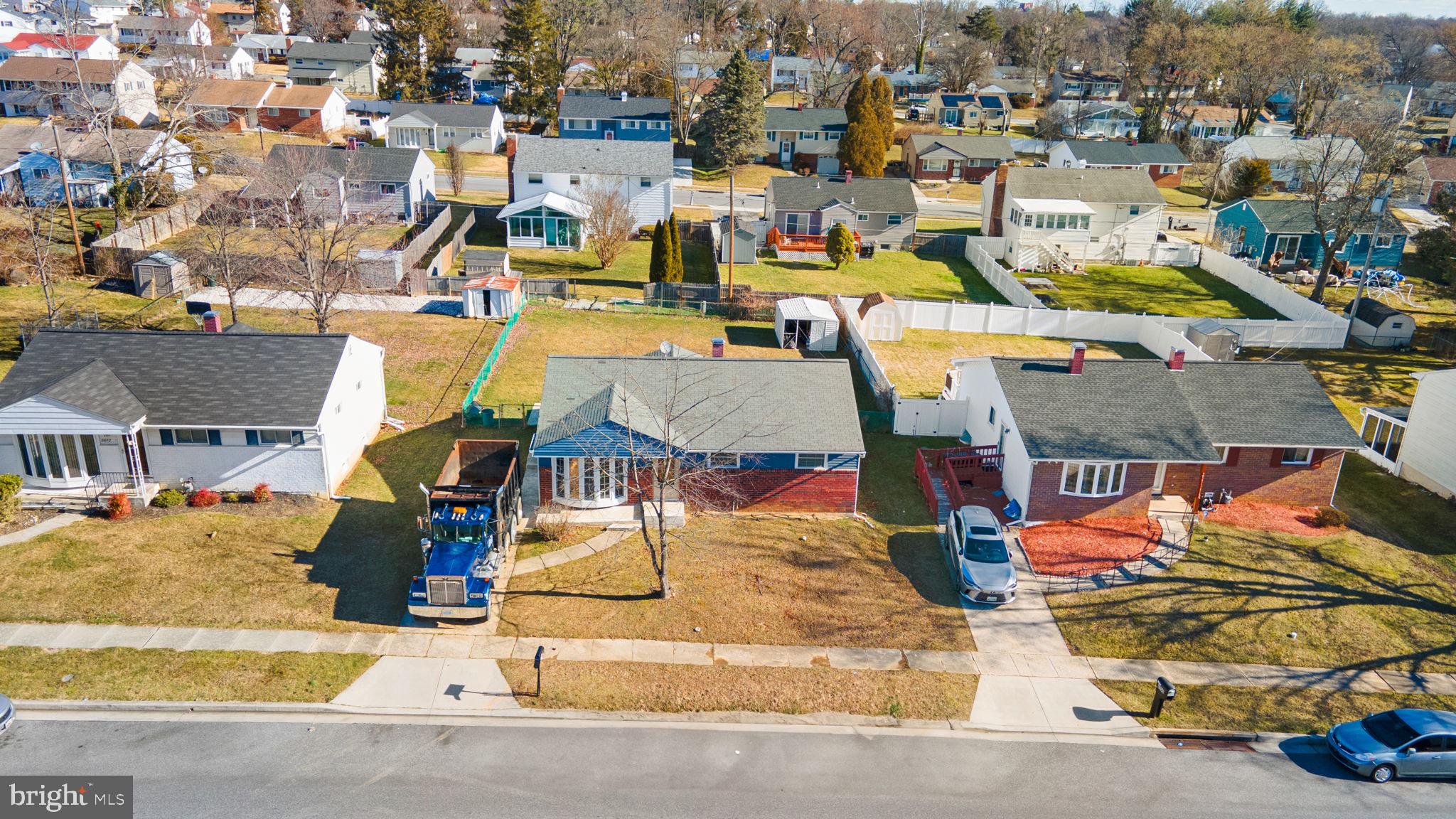 8810 Meadow Heights Road