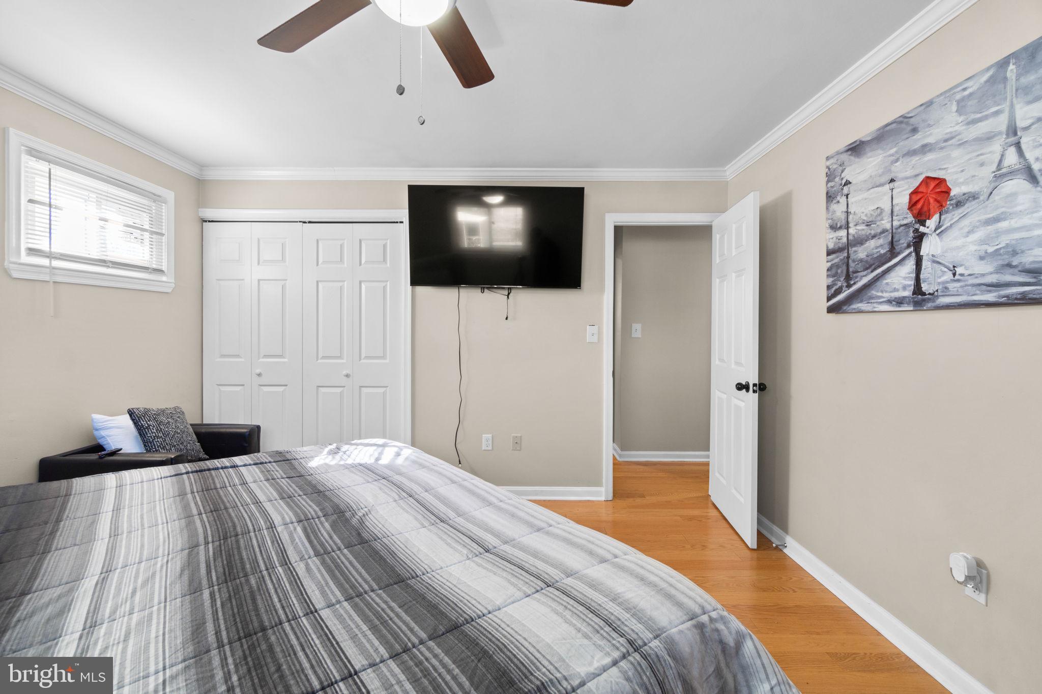 8810 Meadow Heights Road