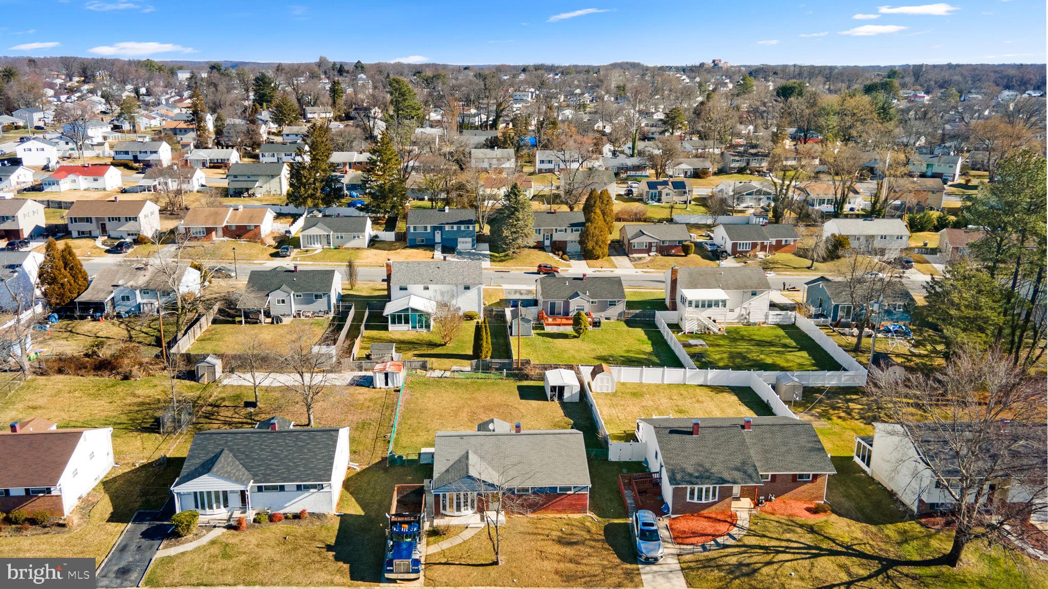 8810 Meadow Heights Road