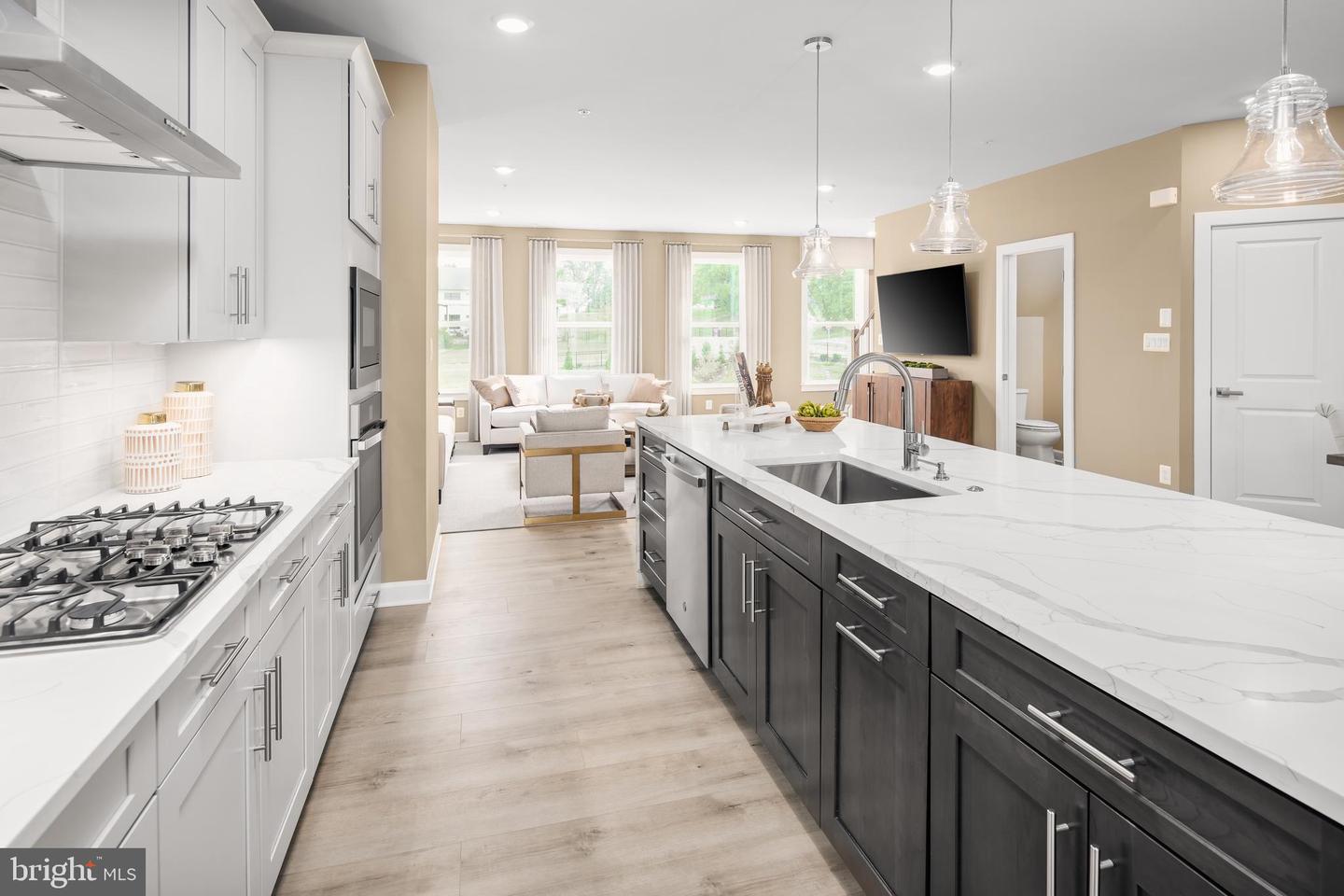 13837 Hunt Valley Ct