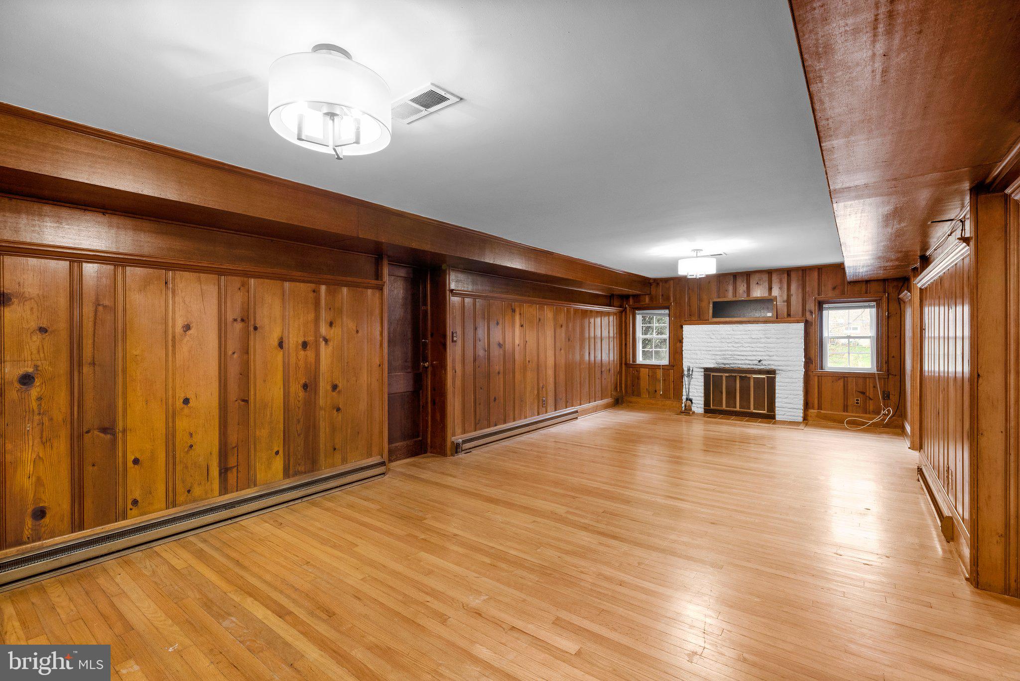 219 Mount de Sales Rd