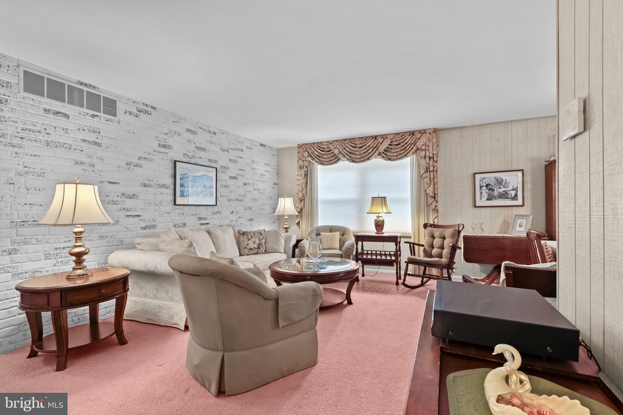 117 Cherry Valley Rd