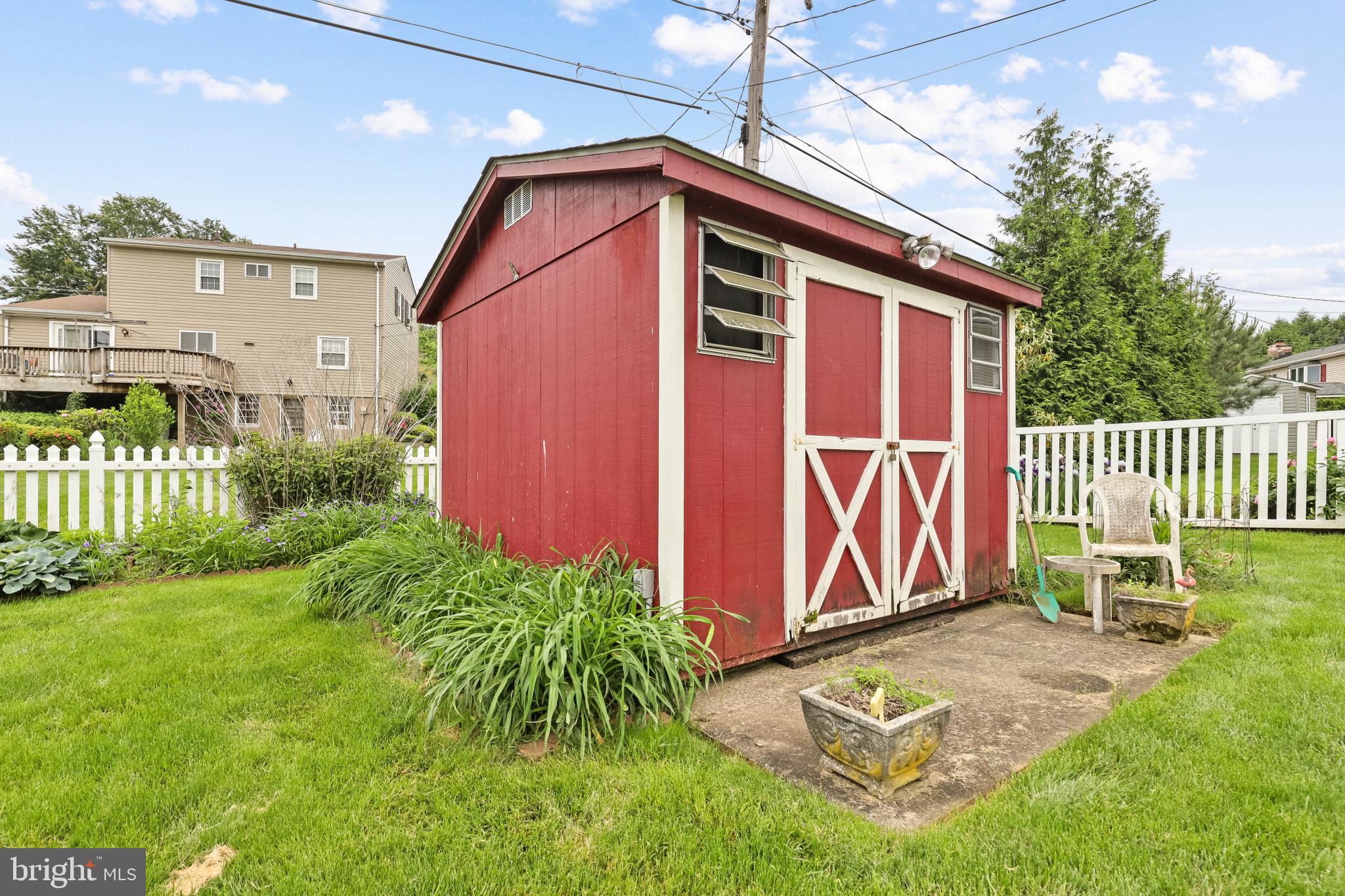 117 Cherry Valley Rd