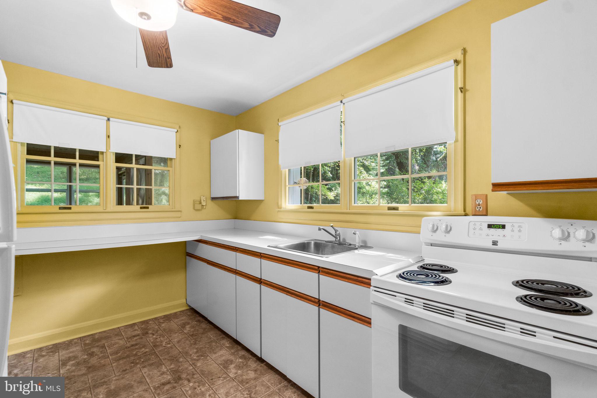 11939 Park Heights Ave