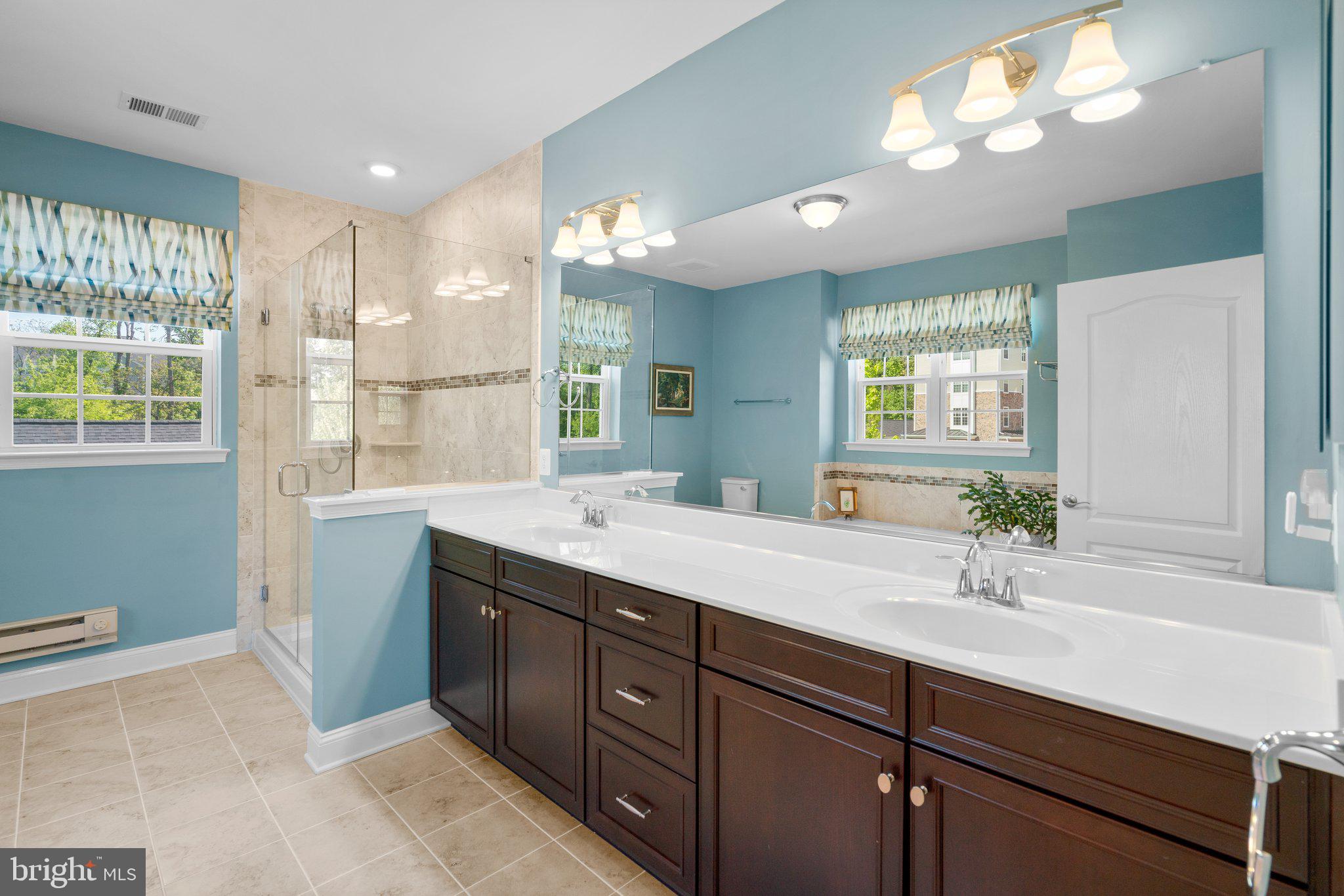 605 Quarry View Ct #202