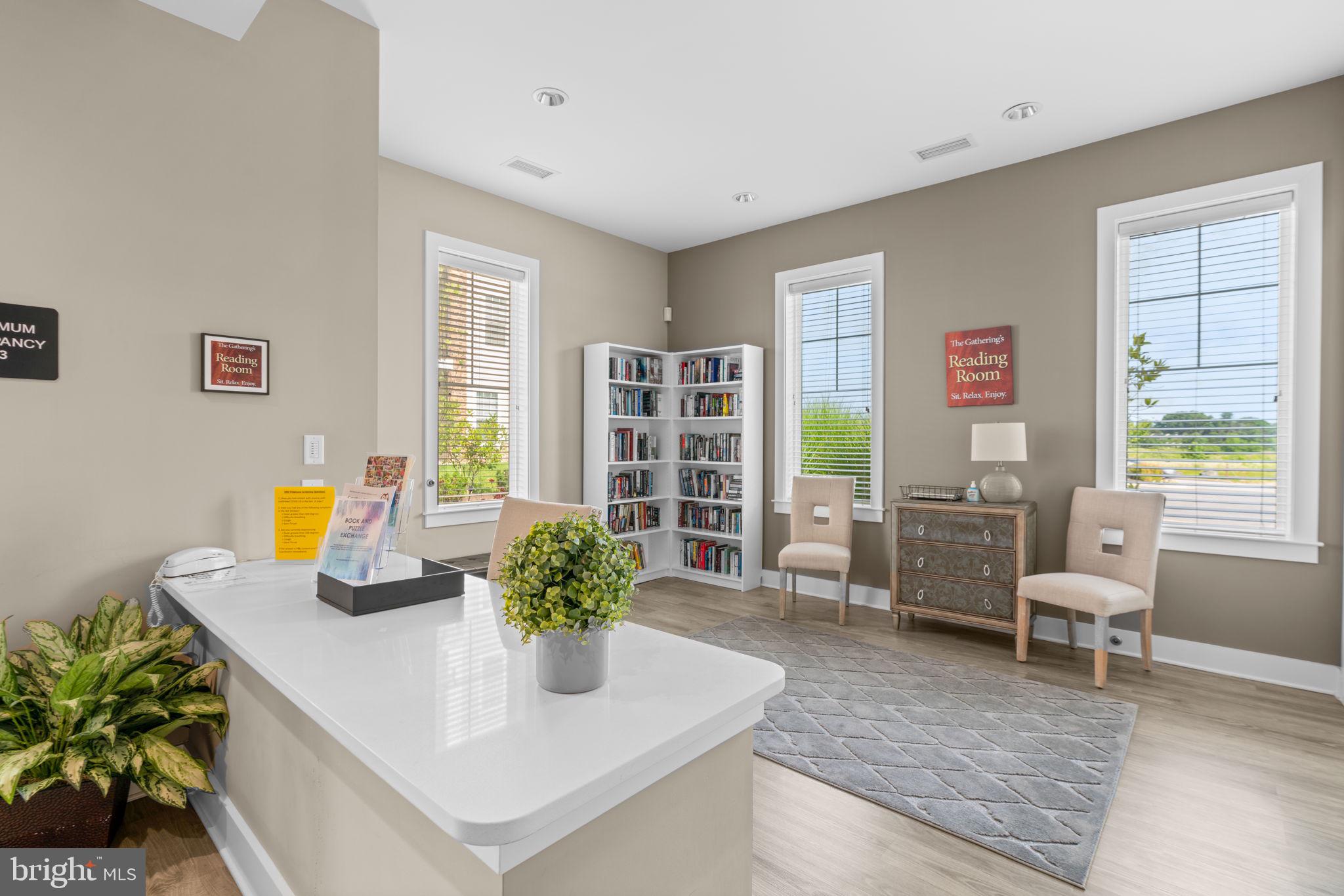 605 Quarry View Ct #202