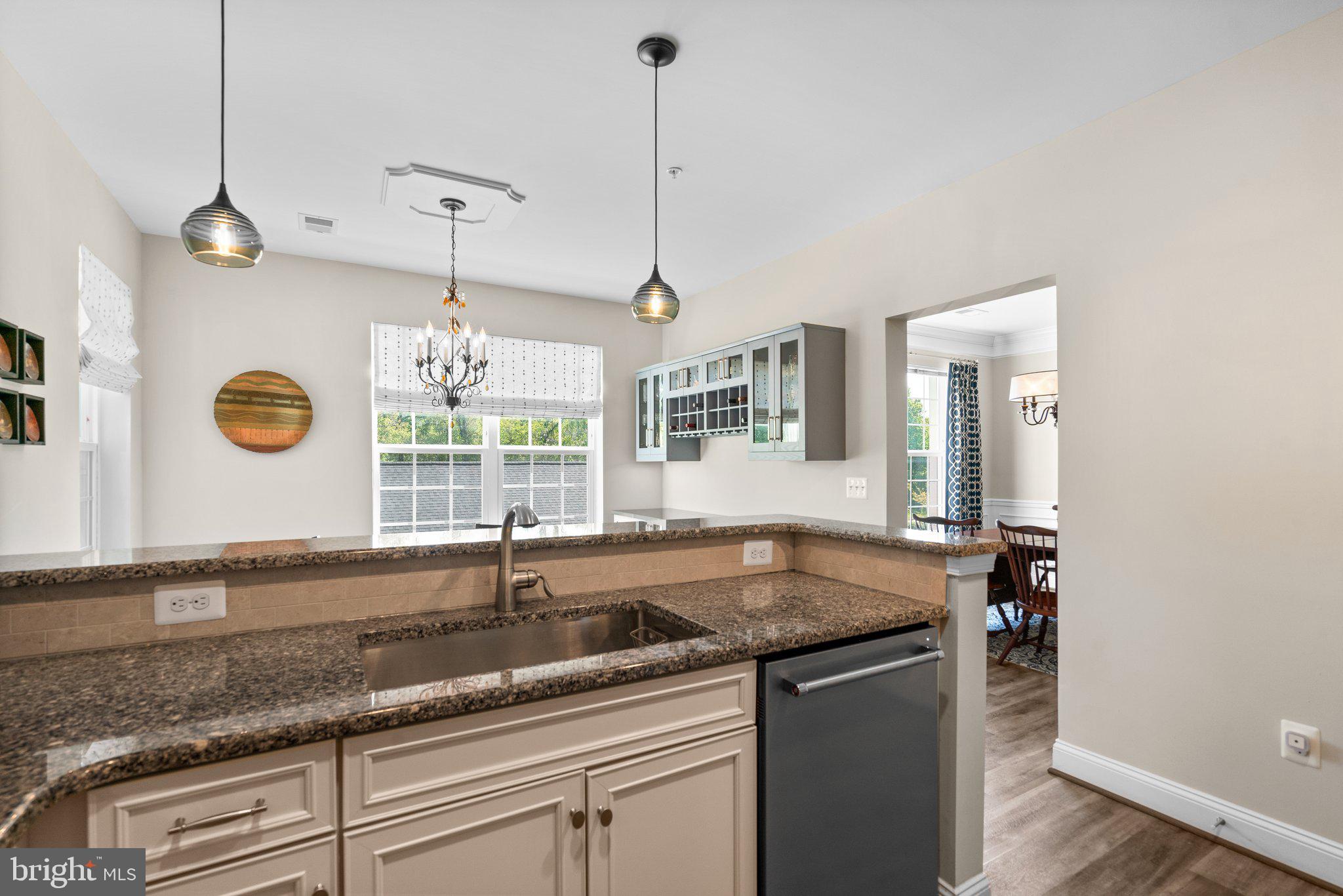 605 Quarry View Ct #202