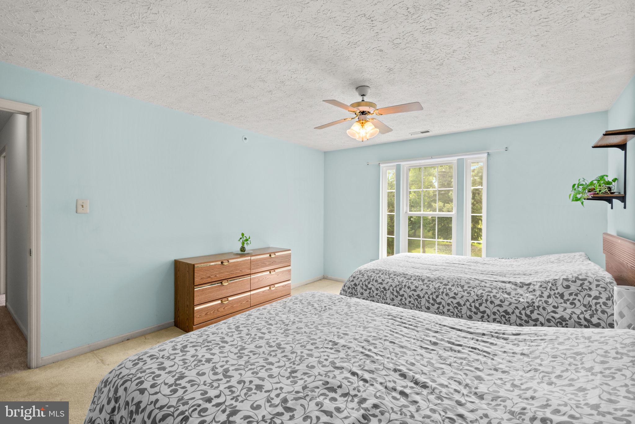 1420 Greenbriar Cir #4-1420