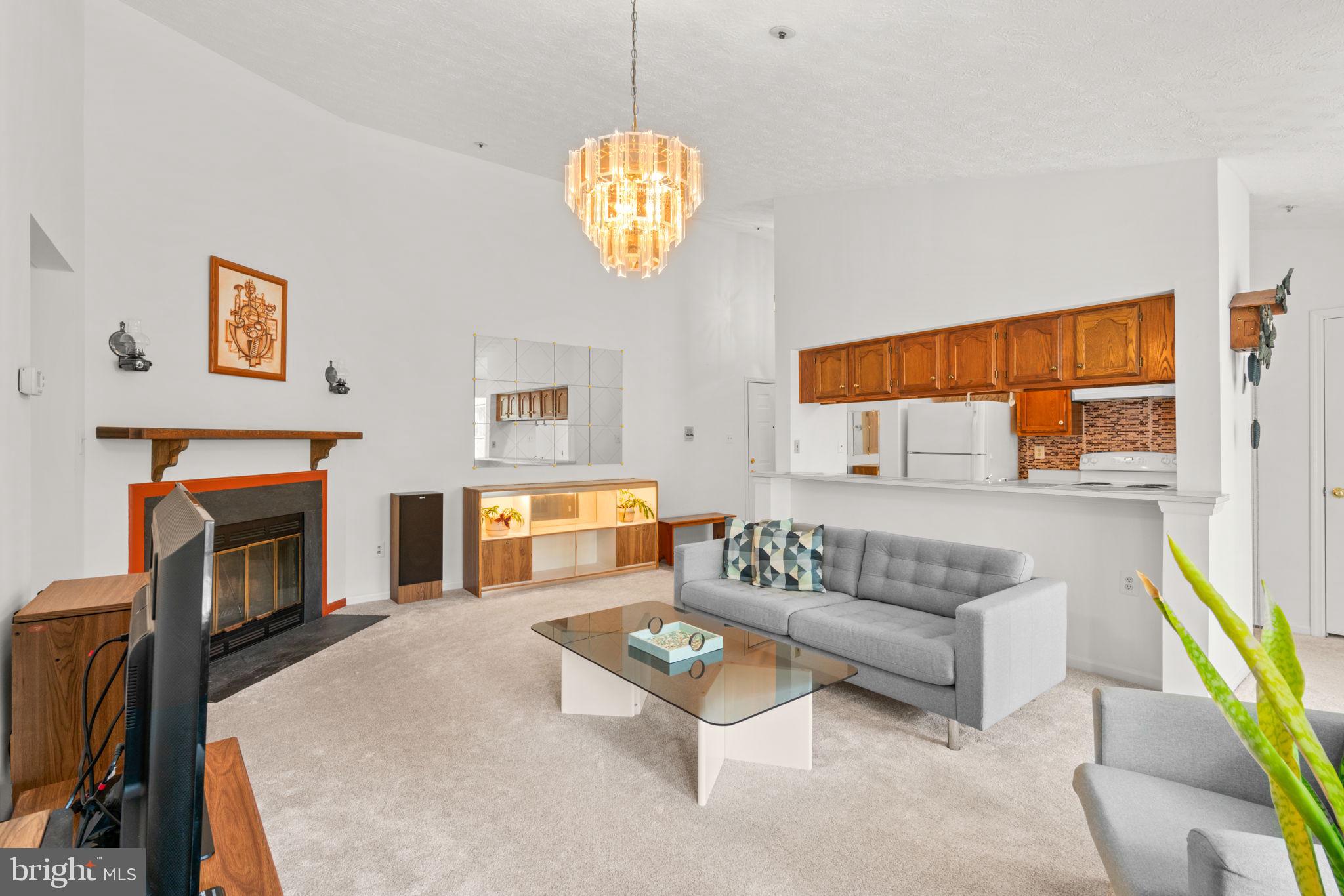 1420 Greenbriar Cir #4-1420