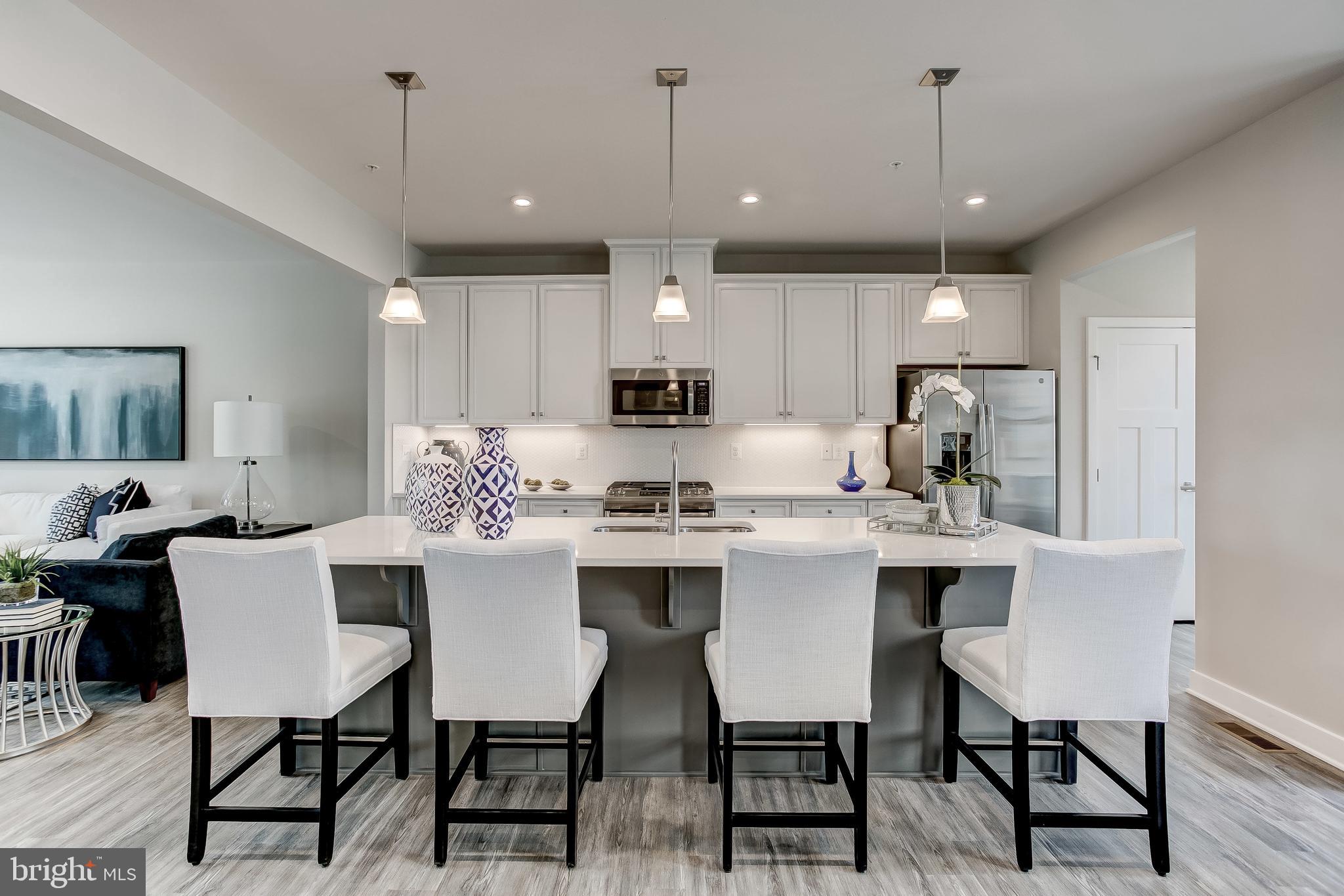 13874 Hunt Valley Ct