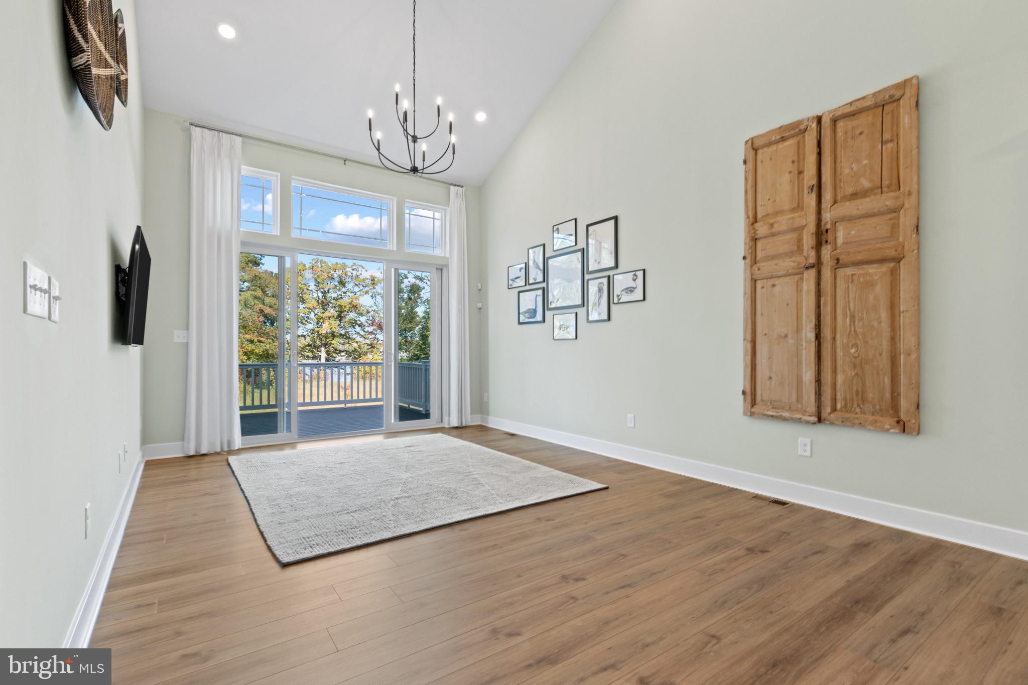 412 WATERS LANDING DR