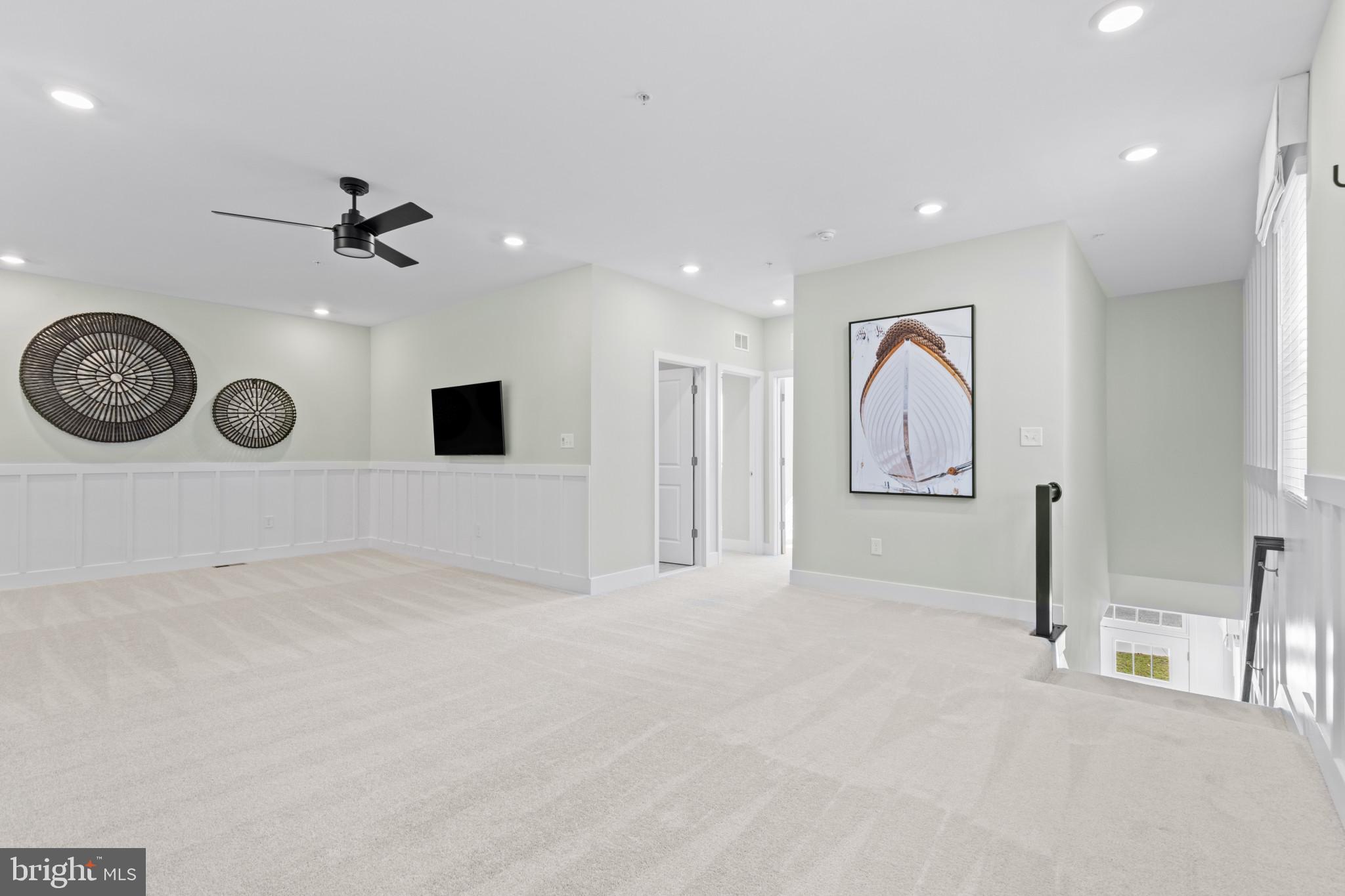 412 WATERS LANDING DR