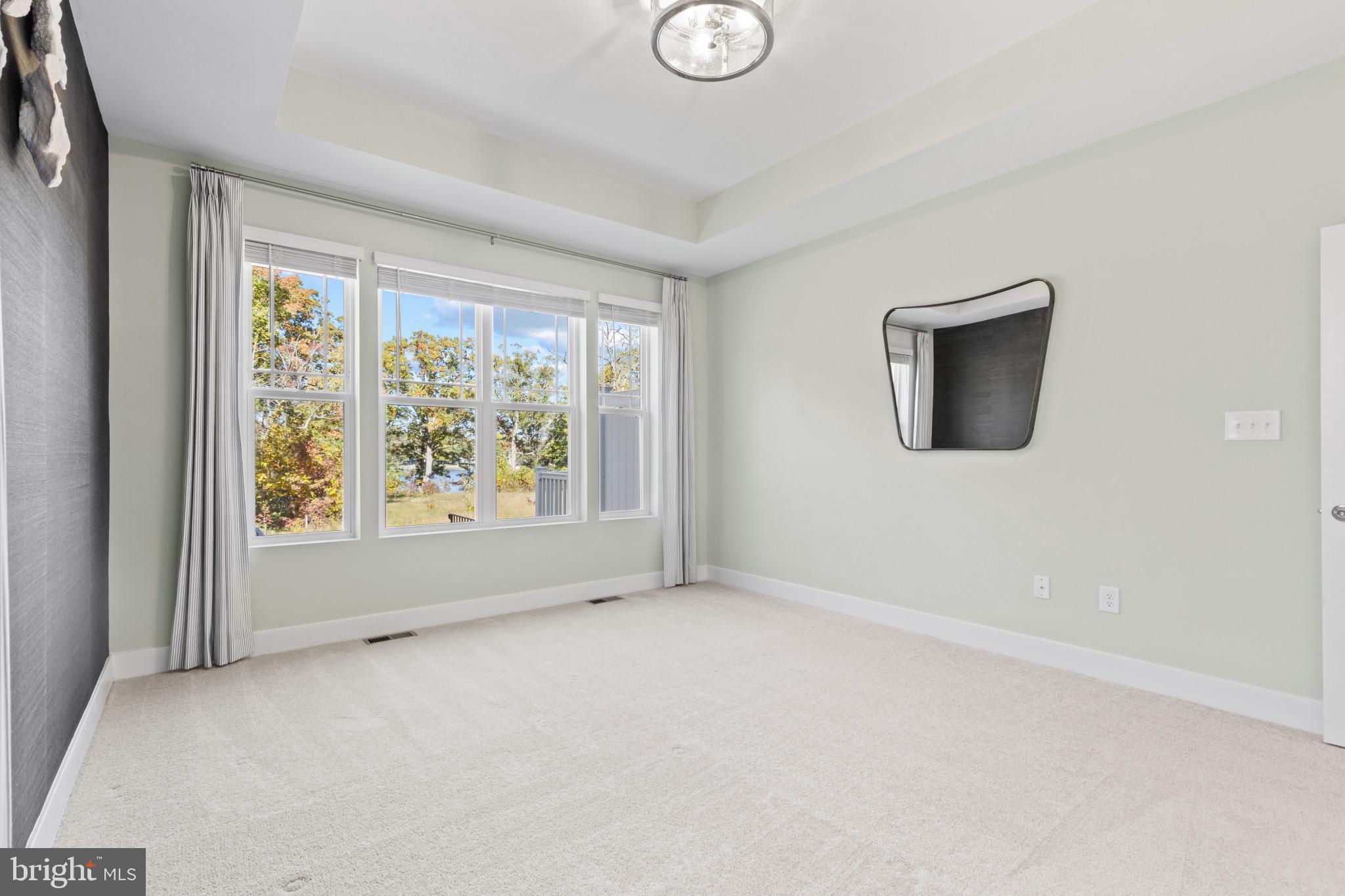 412 WATERS LANDING DR