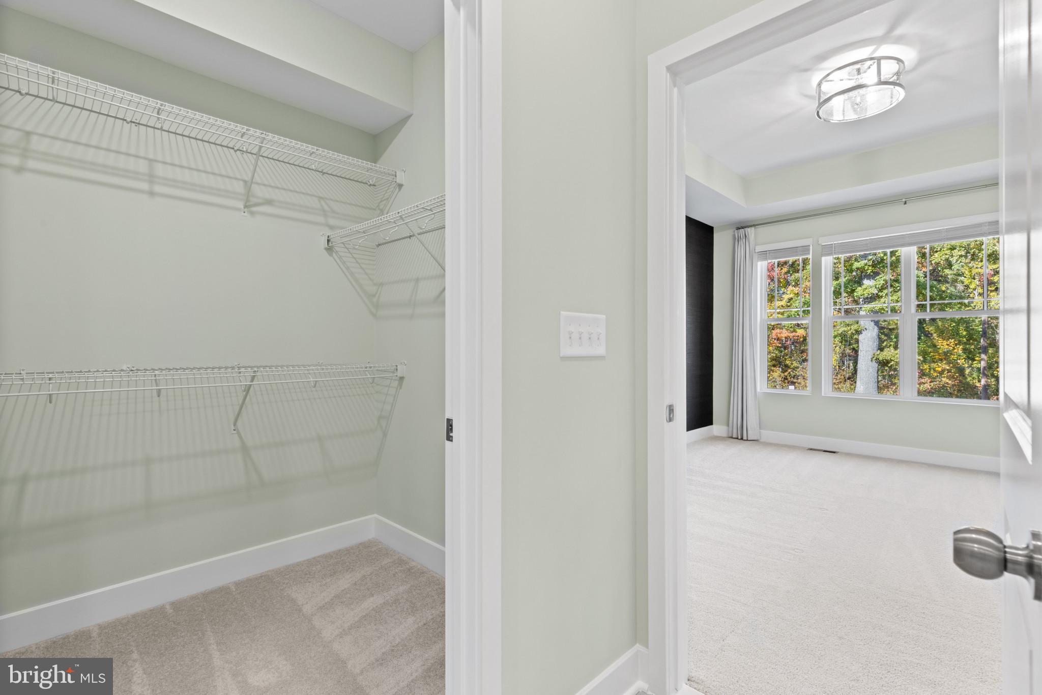 412 WATERS LANDING DR