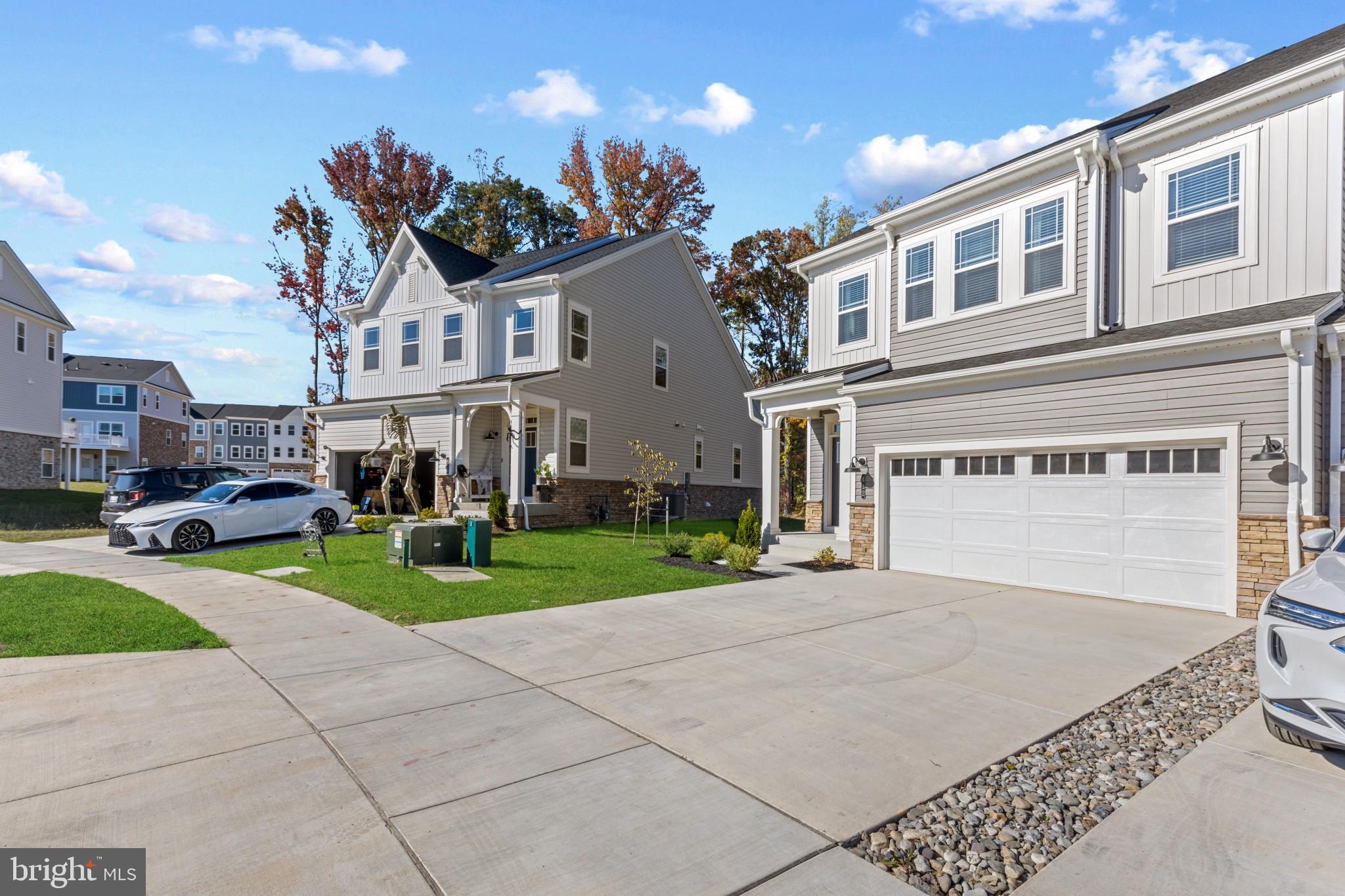 412 WATERS LANDING DR