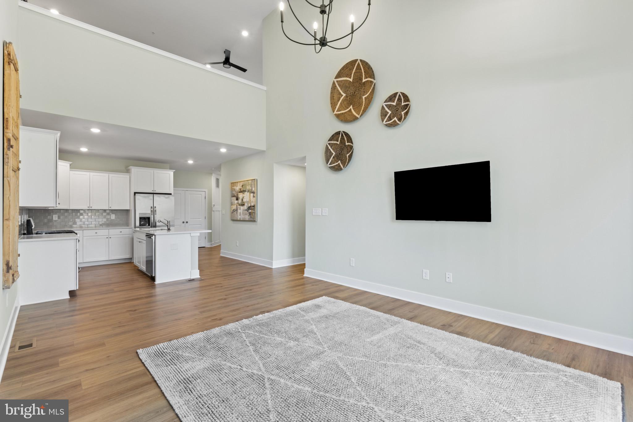 412 WATERS LANDING DR